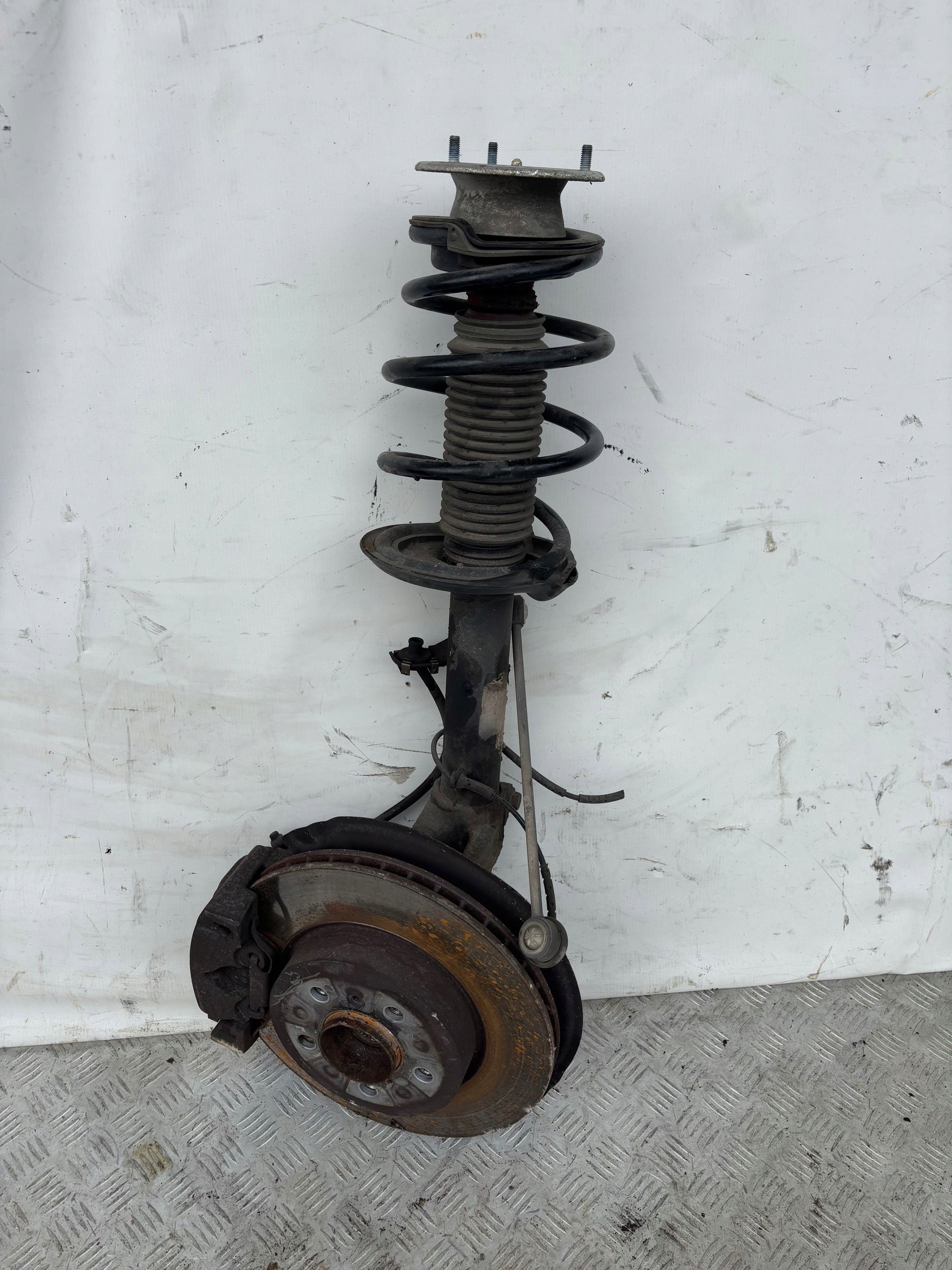 swing McPherson right BMW X3 E83 3.0 petrol