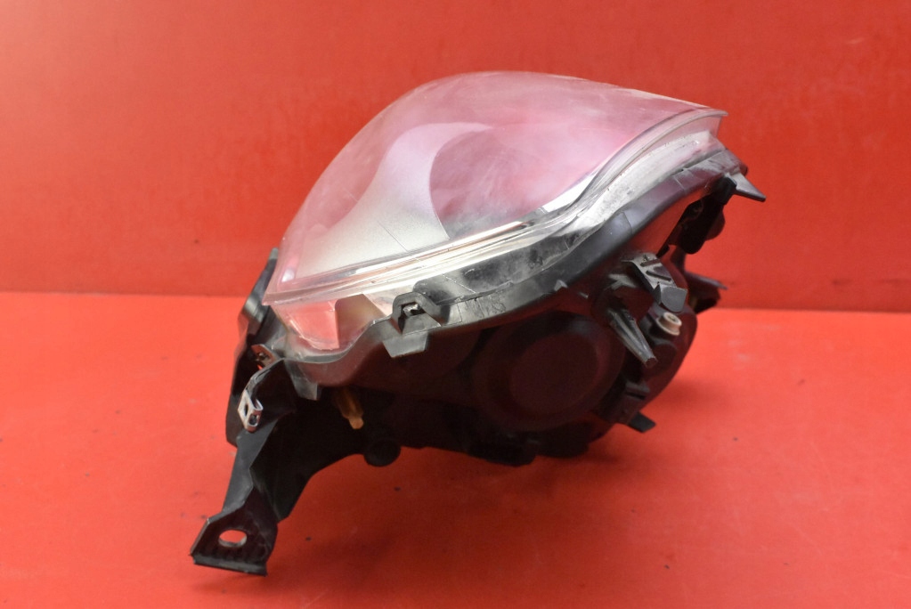 REFLEKTOR left light front EU 8200892493 RENAULT CLIO 3 III LIFT 09-12