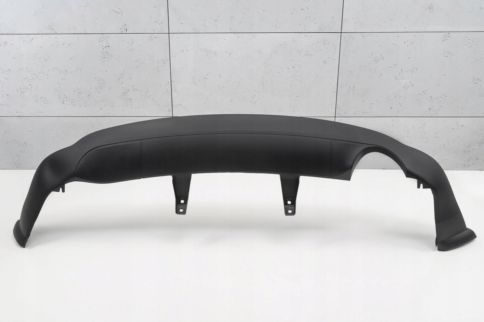 JEEP GRAND CHEROKEE IV WK2 2010-2021 SPOILER TYLNEGO ZDERZAKA 68111467AA EAN (GTIN) 5905226084566