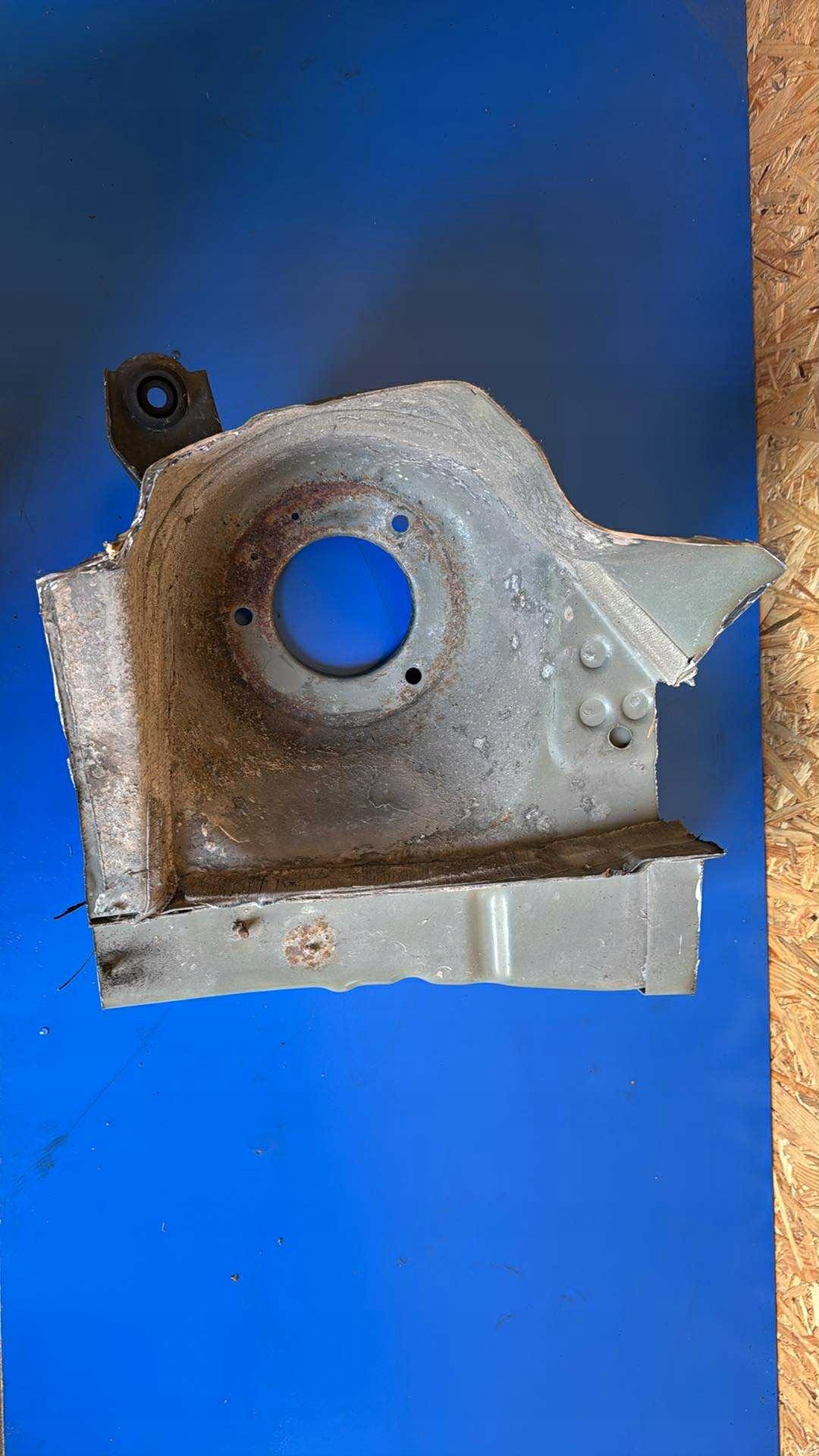 SAAB 9-3 II 93 Support Droite 02-11r Berline / KOMBI / CABRIO \