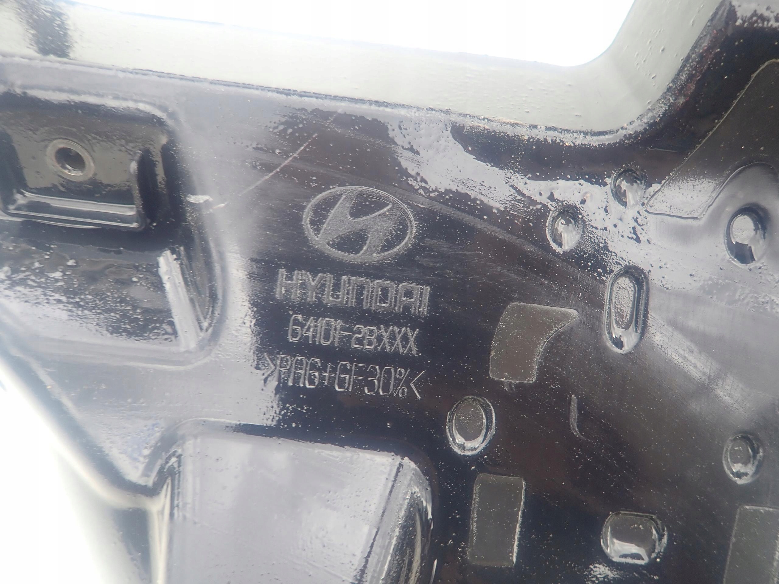 HYUNDAI SANTA FE II 06-> Schlossträger vorne