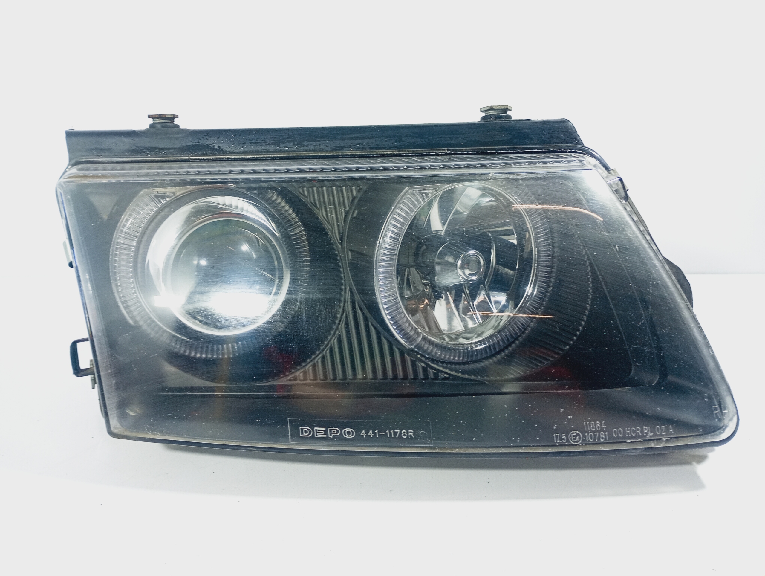 light right front REFLEKTOR right front OE 4411178R VW PASSAT B5 96-05