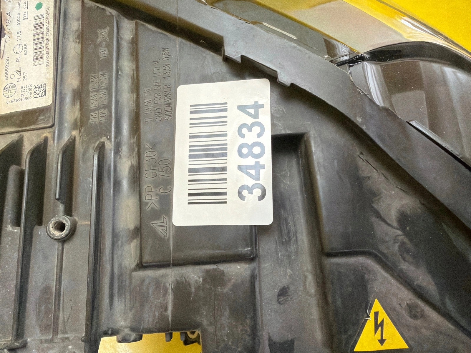 light right Alfa Romeo Stelvio 2016- Xenon + Led 50559297
