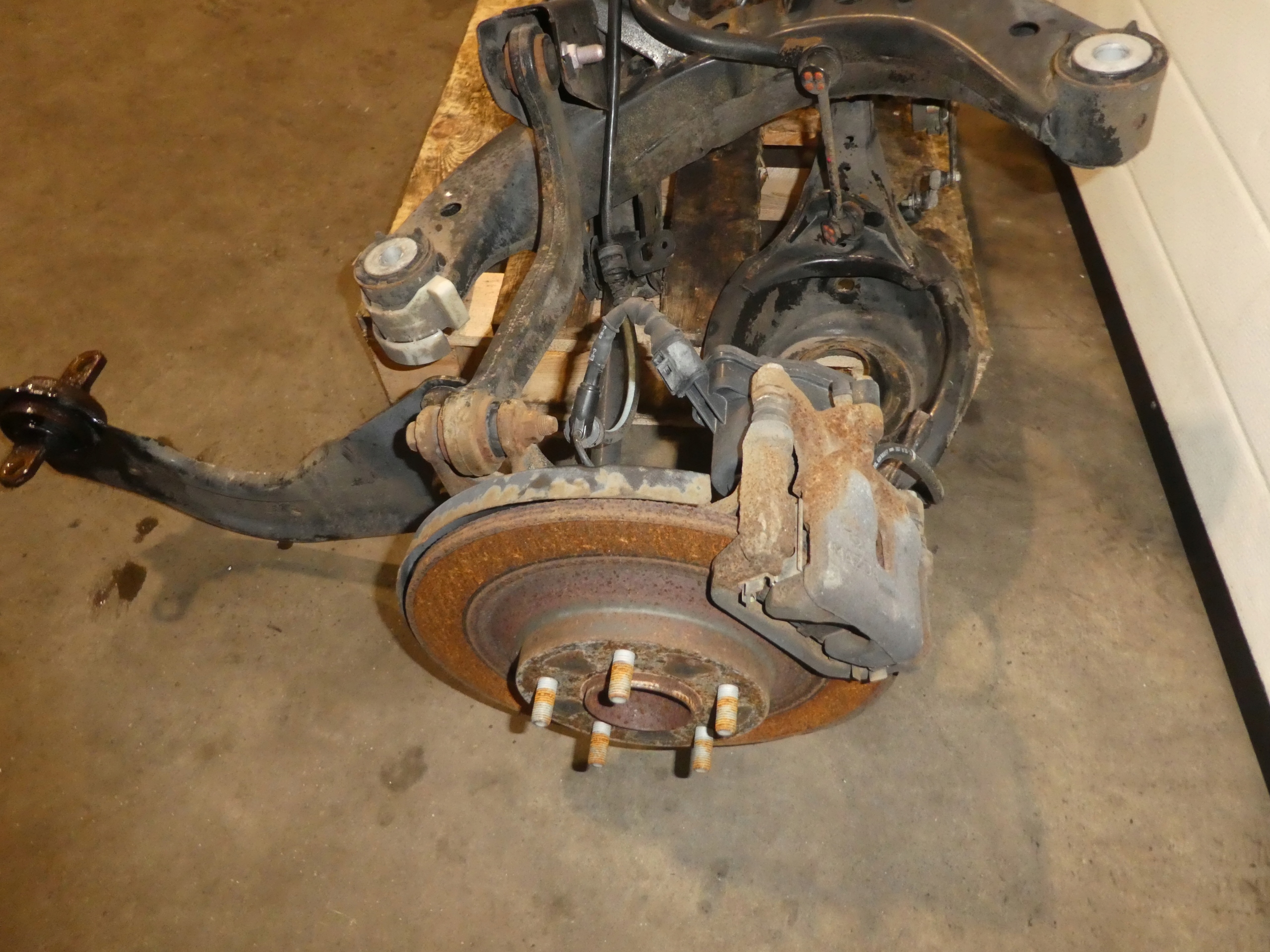 differential rear MAZDA CX5 CX 5 sususpension rear part rear. complete axle beam