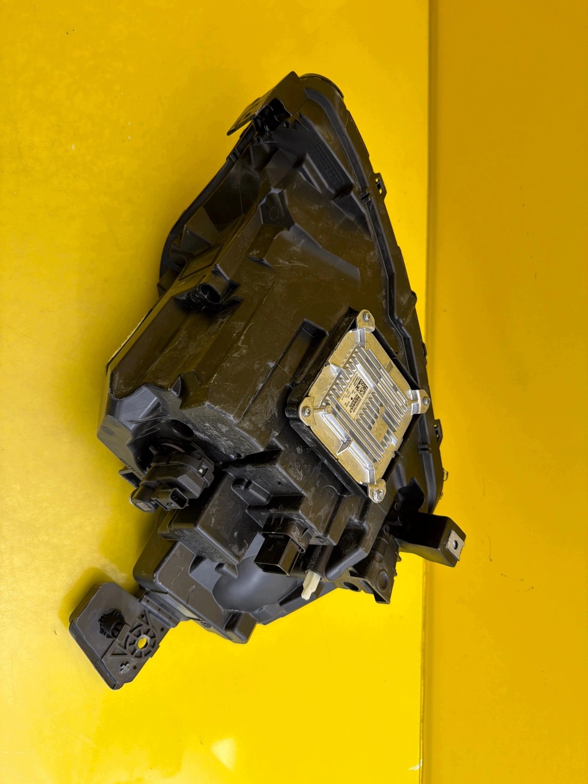 light left front Renault 5 E-Tech Electric Full Led 260601570R