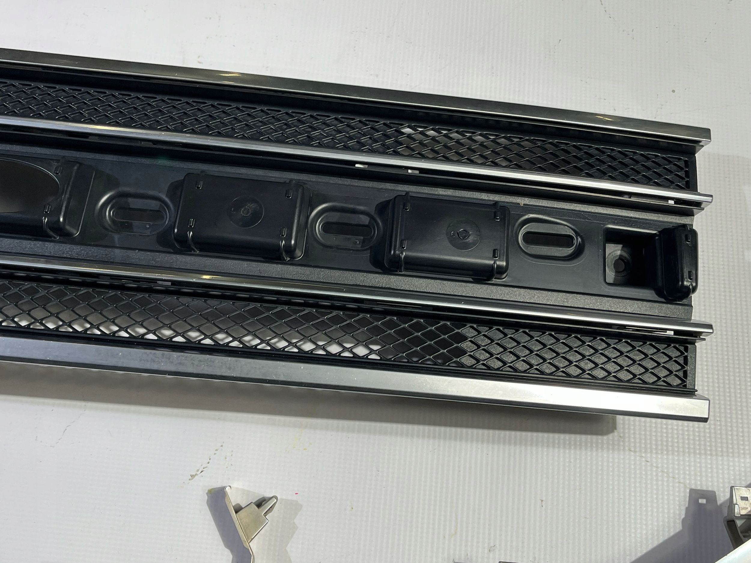 grill front grille radiator Ford Flex 2013 - 2019