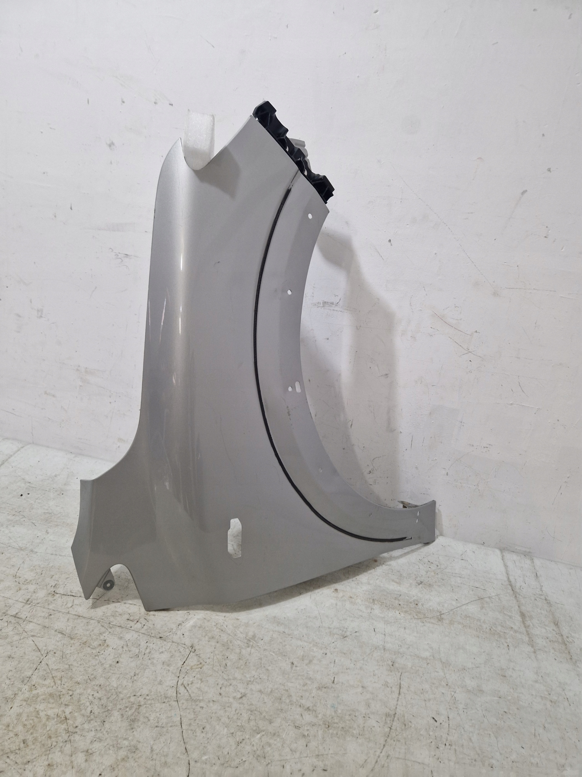 DACIA SANDERO II STEPWAY 2012-16 fender right front