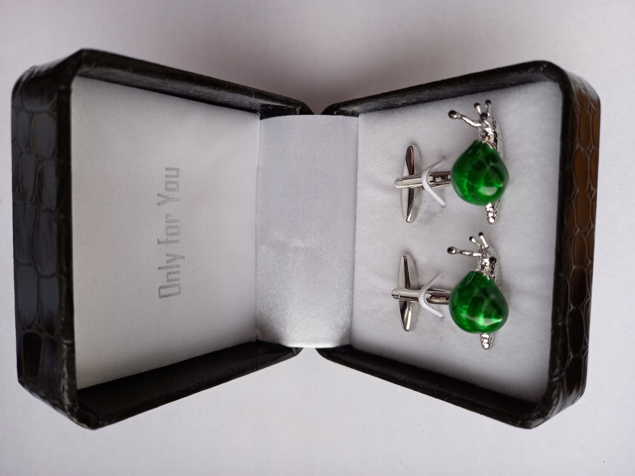 Stříbrné manžetové knoflíčky na košili Zelený Hlemýžď