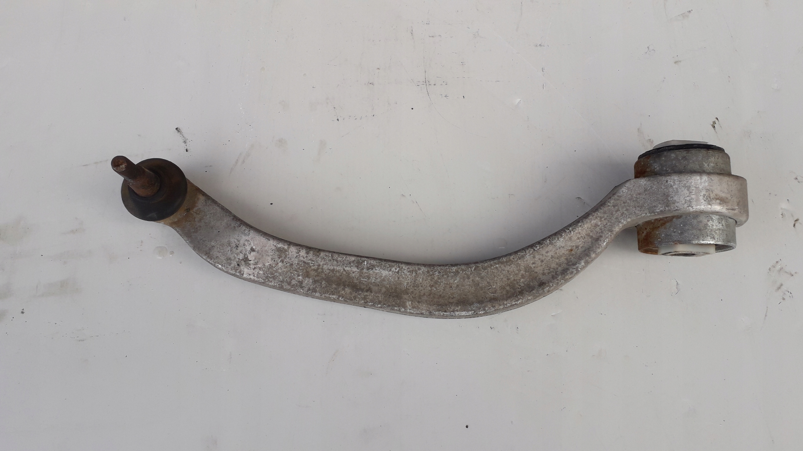 arm front front AUDI A6 C5 B5 B6 PASSAT