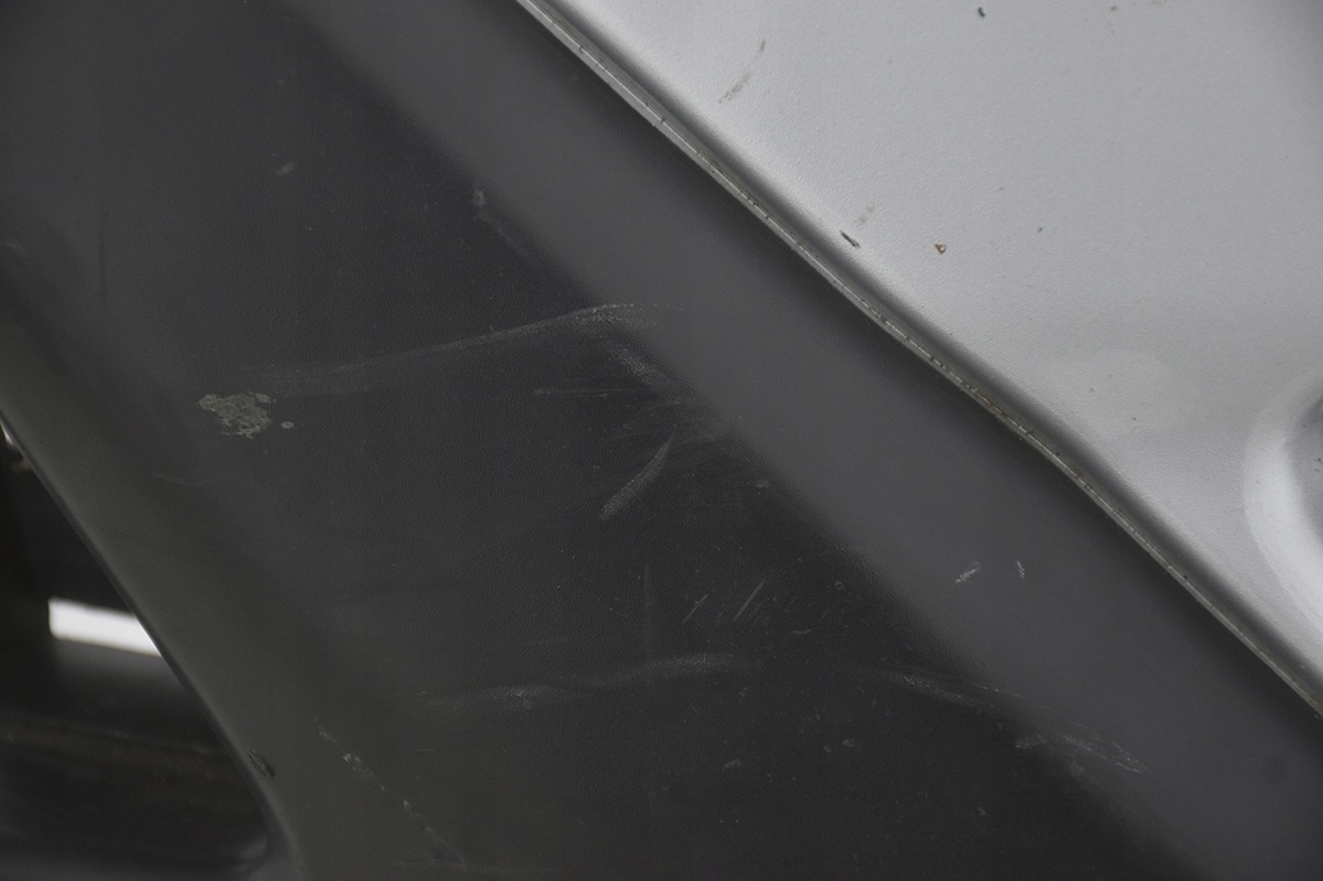 front bumper front HONDA CR-V CRV II NH623M