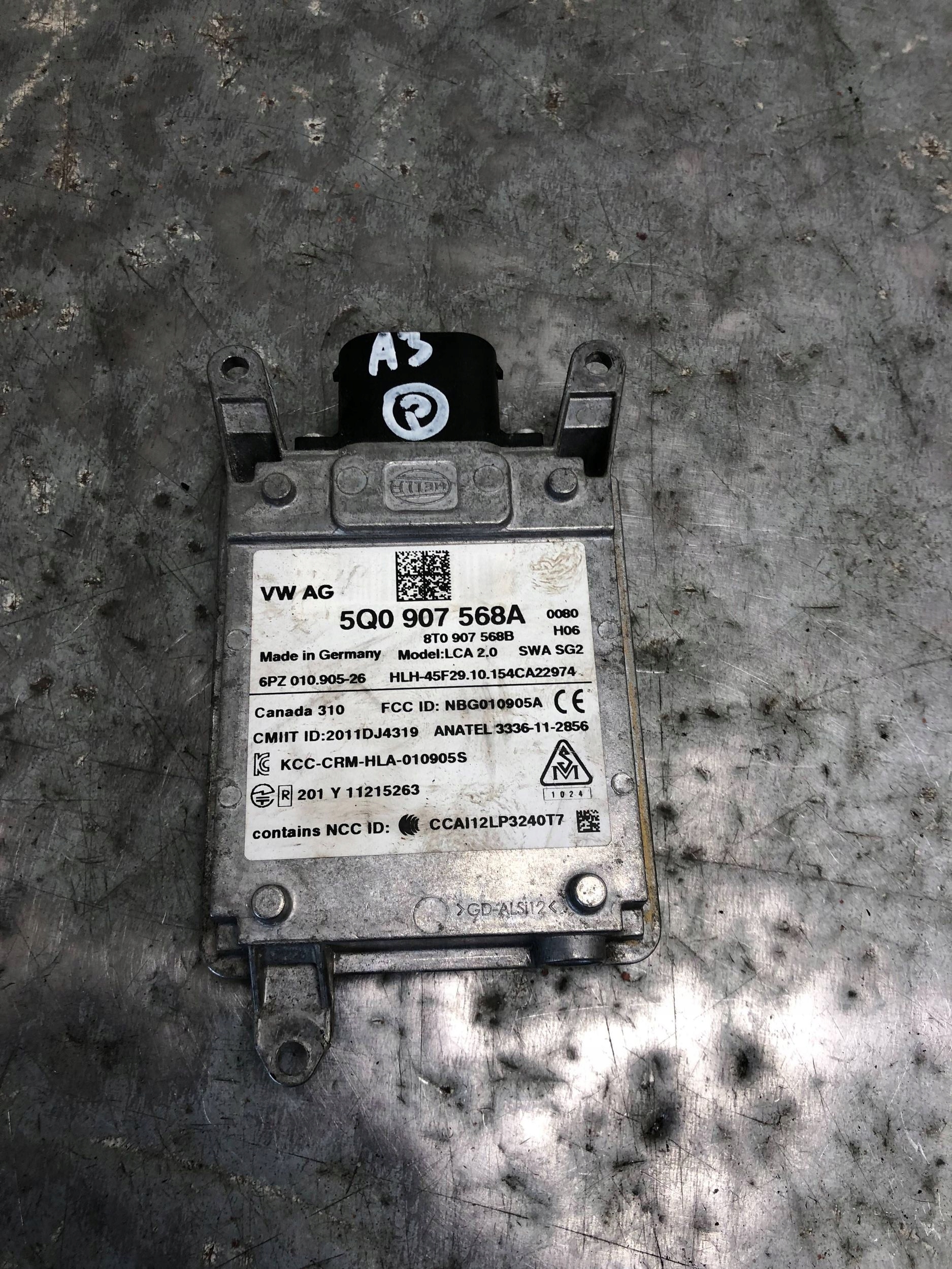 AUDI A3 8V module sensor MARTWEGO POLA ASYSTENT supports left 5Q0907568A
