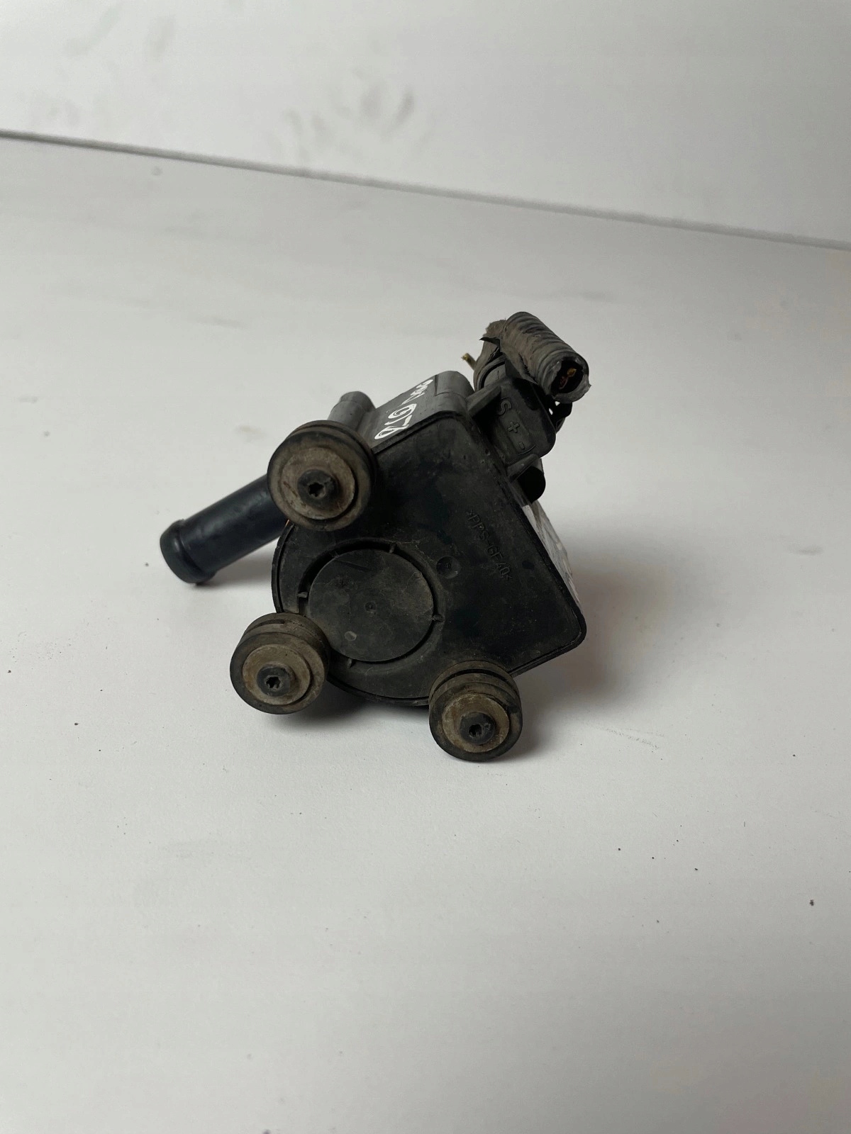 water pump Ford 1.0 Ecoboost Fiesta MK7 B-Max
