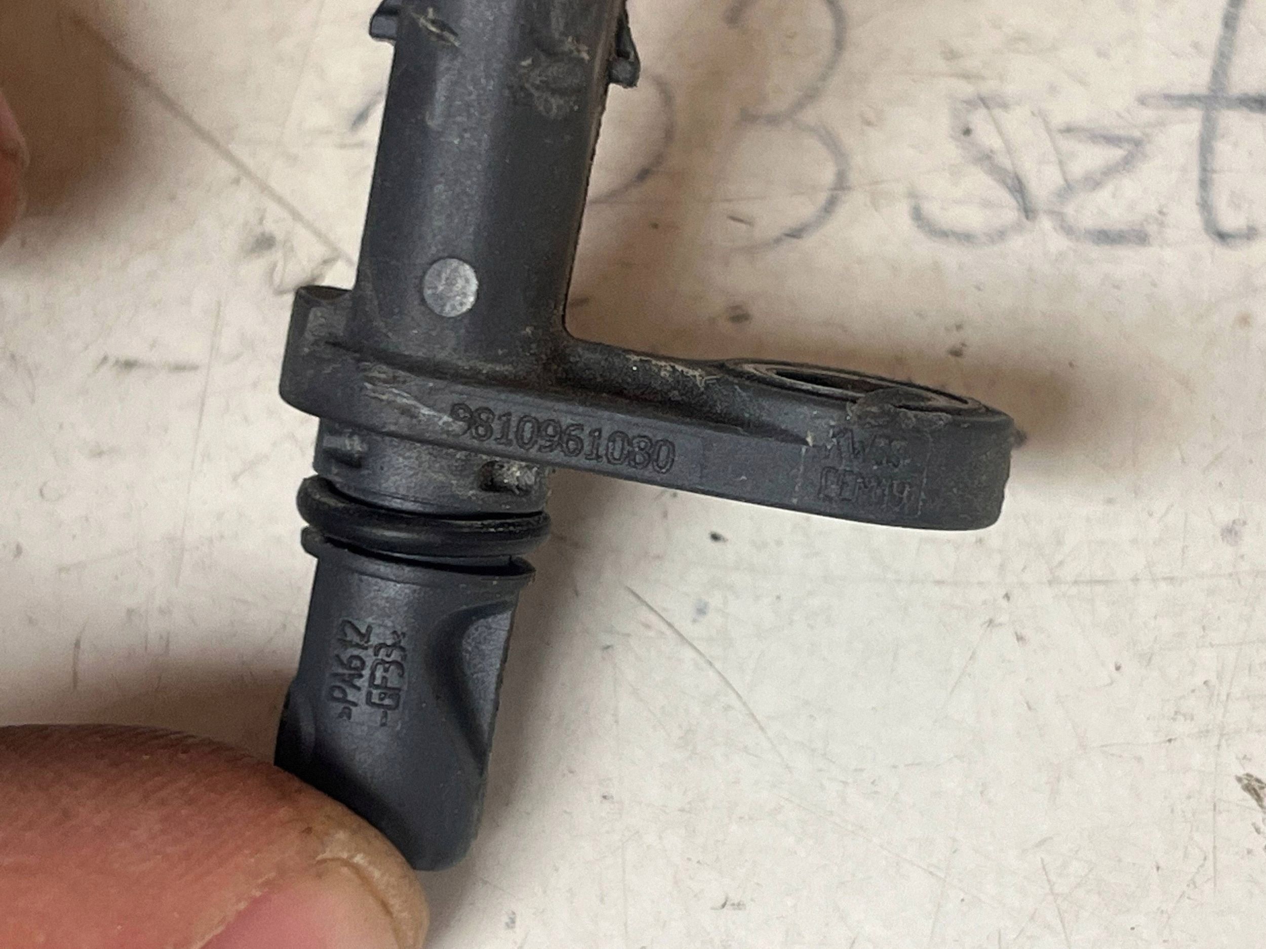 Sensor ABS heck OPEL MOKKA B 9810961080 @A