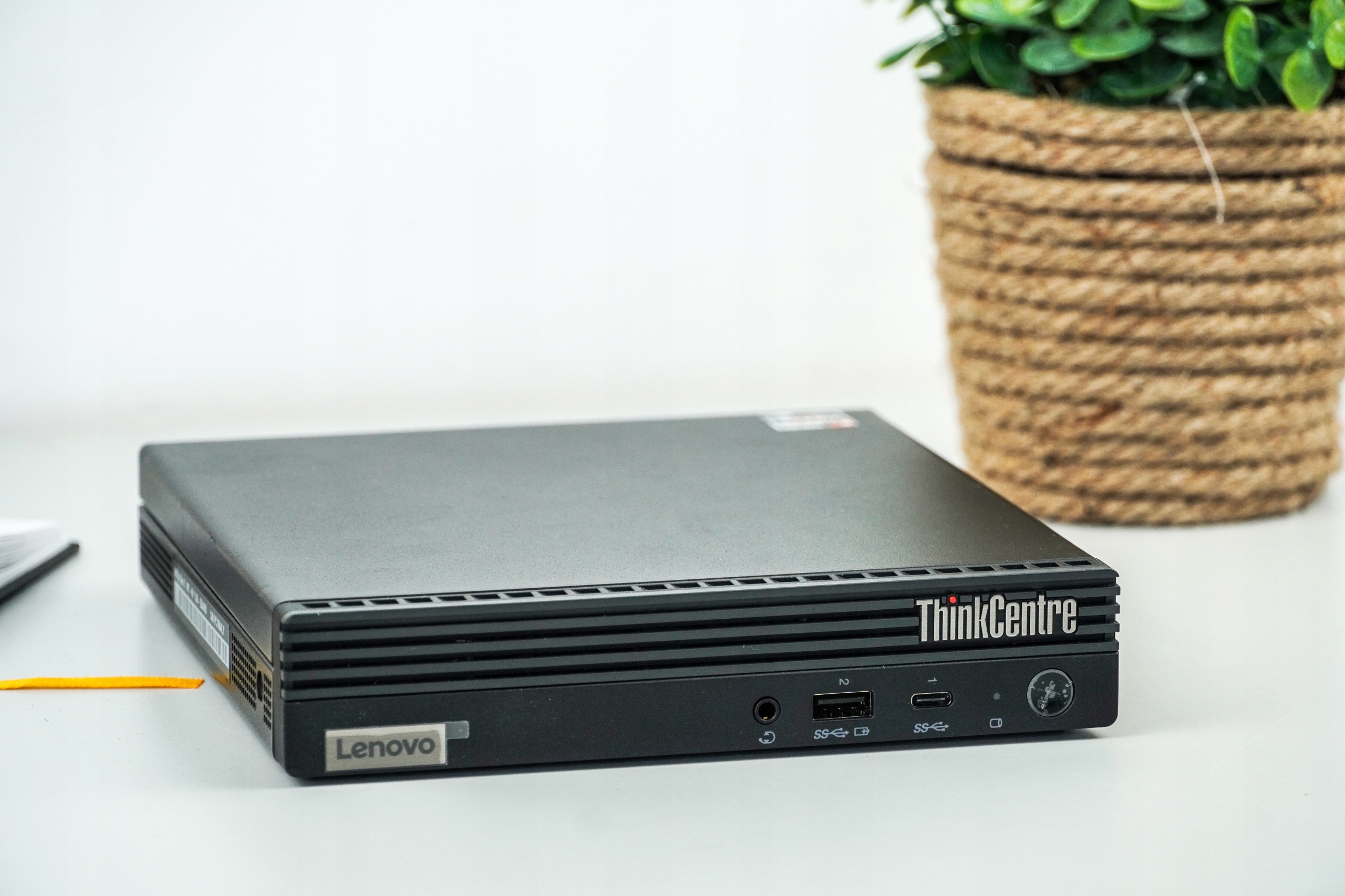 Wydajny Mini PC Lenovo ThinkCentre M75q Ryzen | 8GB | 256SSD | Win11 Kod producenta LENOVO M75Q GEN 2 AC
