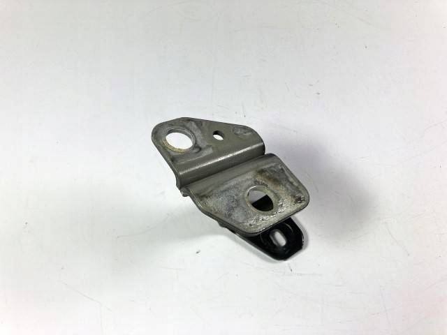 Chrysler Pacifica 2017-25 hinge door front lower right front