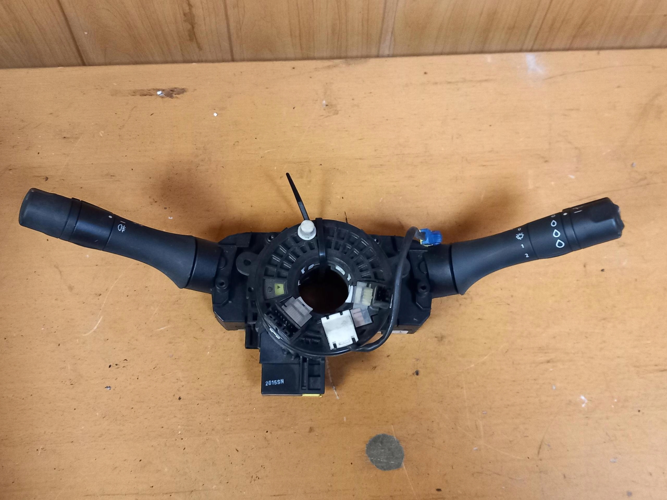 DEVIO LUCI TERGICRISTALLO TERGI RENAULT MEGANE III 255670030R 08-13
