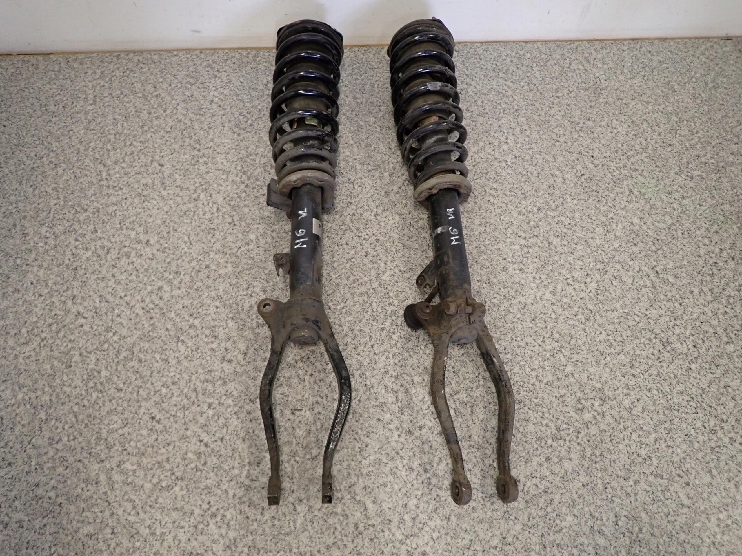 MAZDA 6 02-05 AMORTYZATOR PRZEDNI LEWY LUB PRAWY