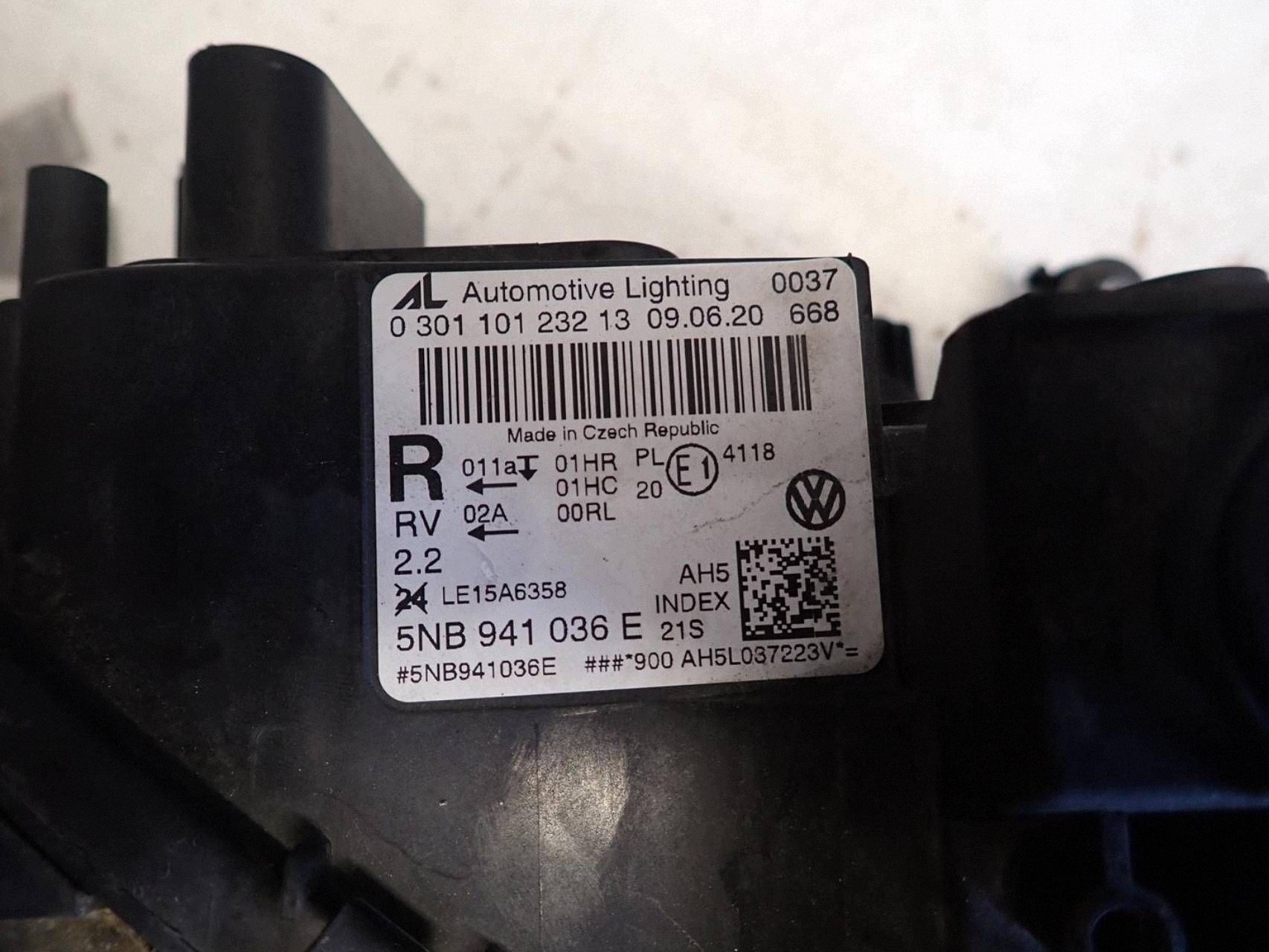 light front front right VW TIGUAN II 2015- FULL LED 5NB941036E