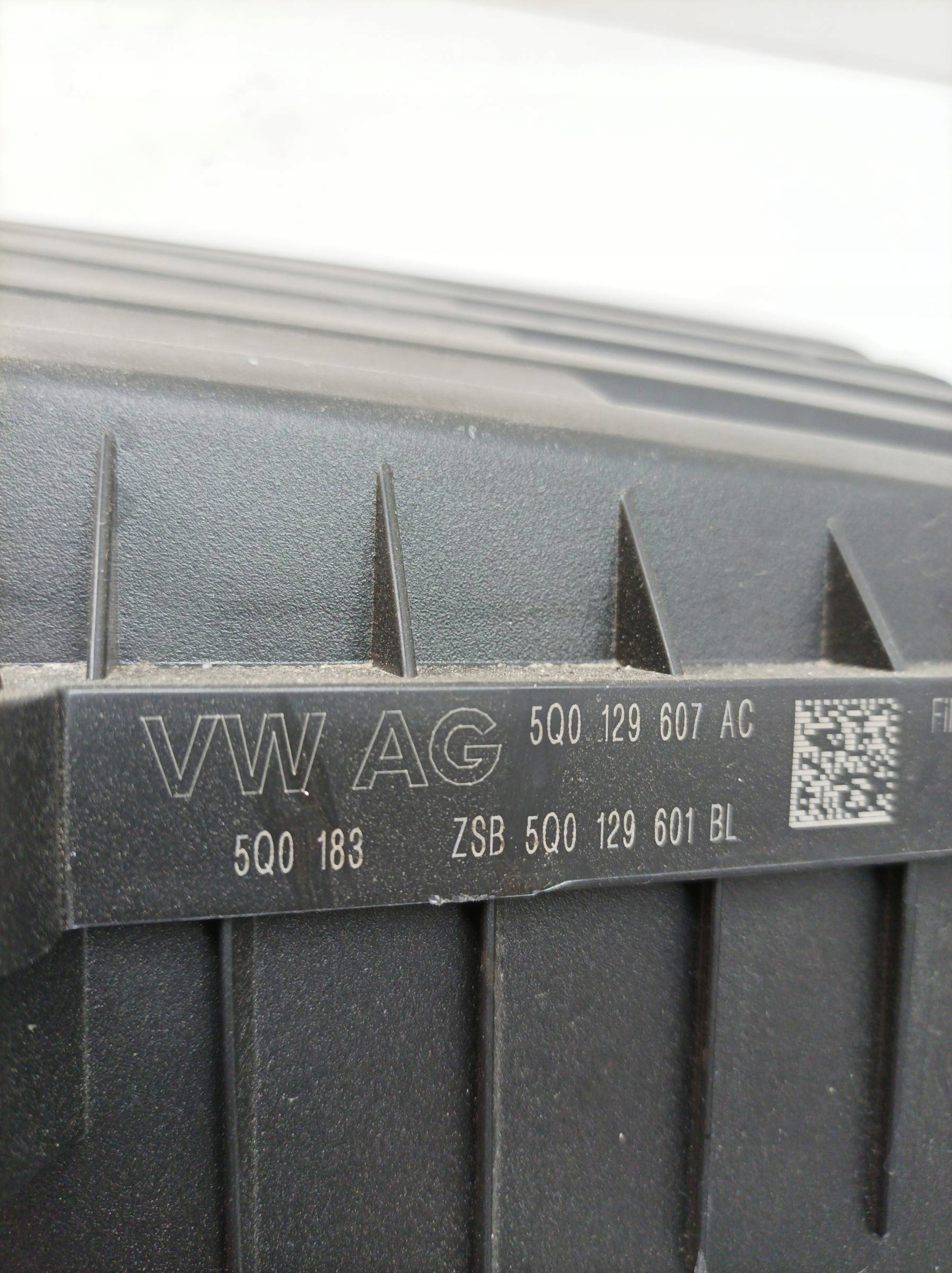 Gehäuse filter luft 5Q0129601BL 2.0 TSI Skoda Superb III (2015-)