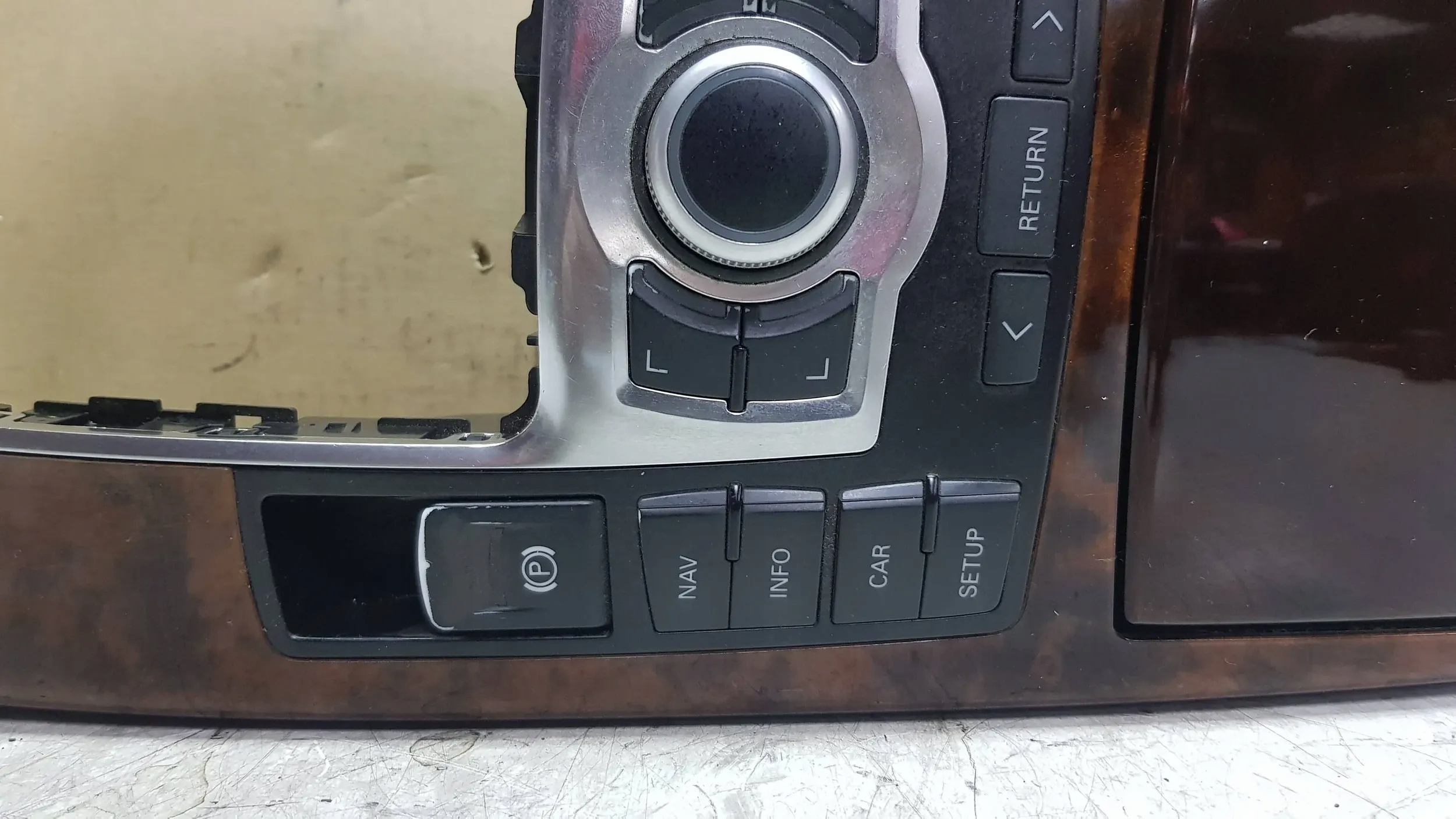 PANEL PÁČKY MMI 4F1864261B AUDI A6 C6