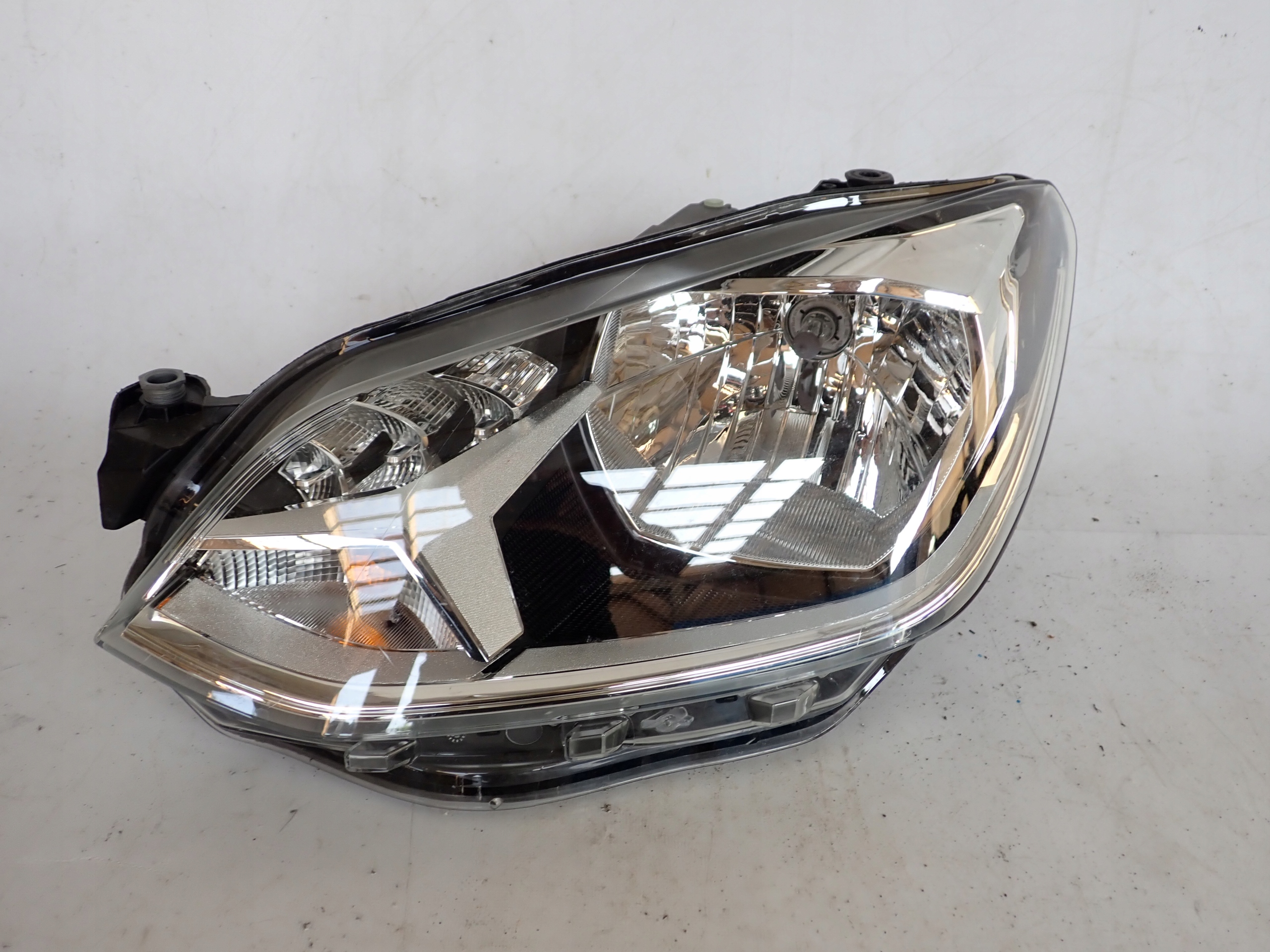 Frontscheinwerfer VW 1S1 1S1941015AA Facelift LED Links Scheinwerfer Headlight - Thumbnail 1