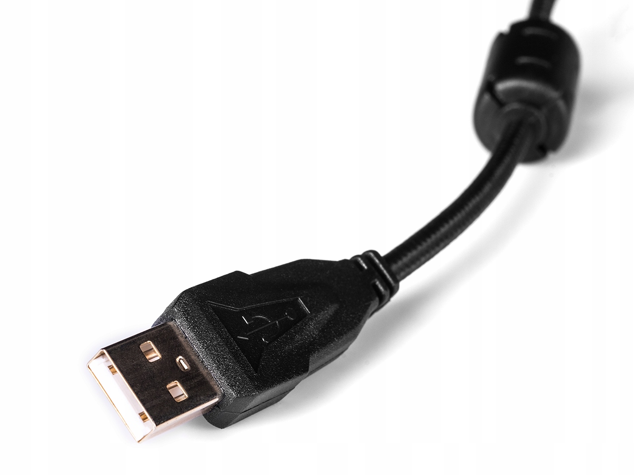 KLAWIATURA MECHANICZNA MODECOM VOLCANO RGB + PODSTAWKA NA TELEFON GRATIS Konstrukcja podświetlenie programowalne klawisze regulowane nóżki