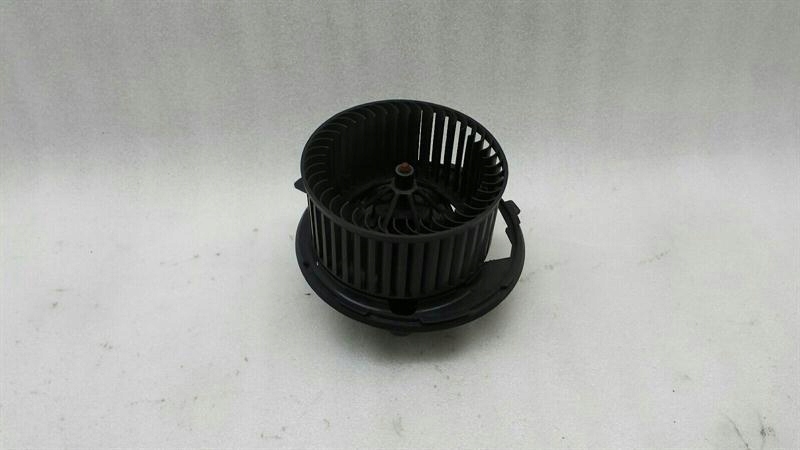 Audi A6 4F C6 4F0820021A Fan