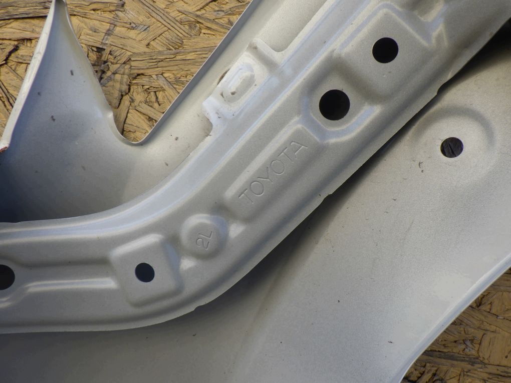 TOYOTA COROLLA CROSS XG10 21- fender left front