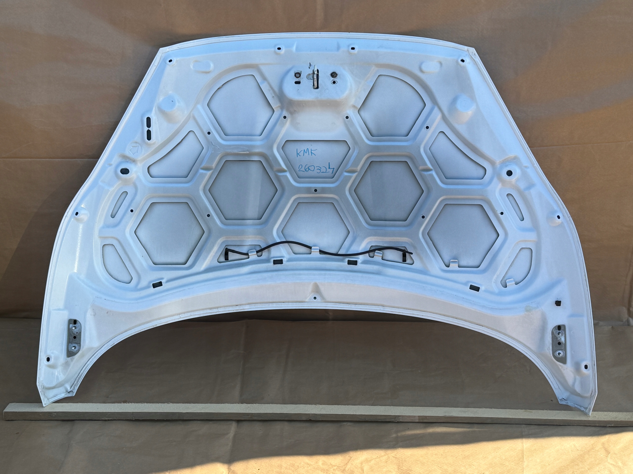 FORD FIESTA MK7 LIFT 2012-2017 bonnet front FROZEN WHITE original
