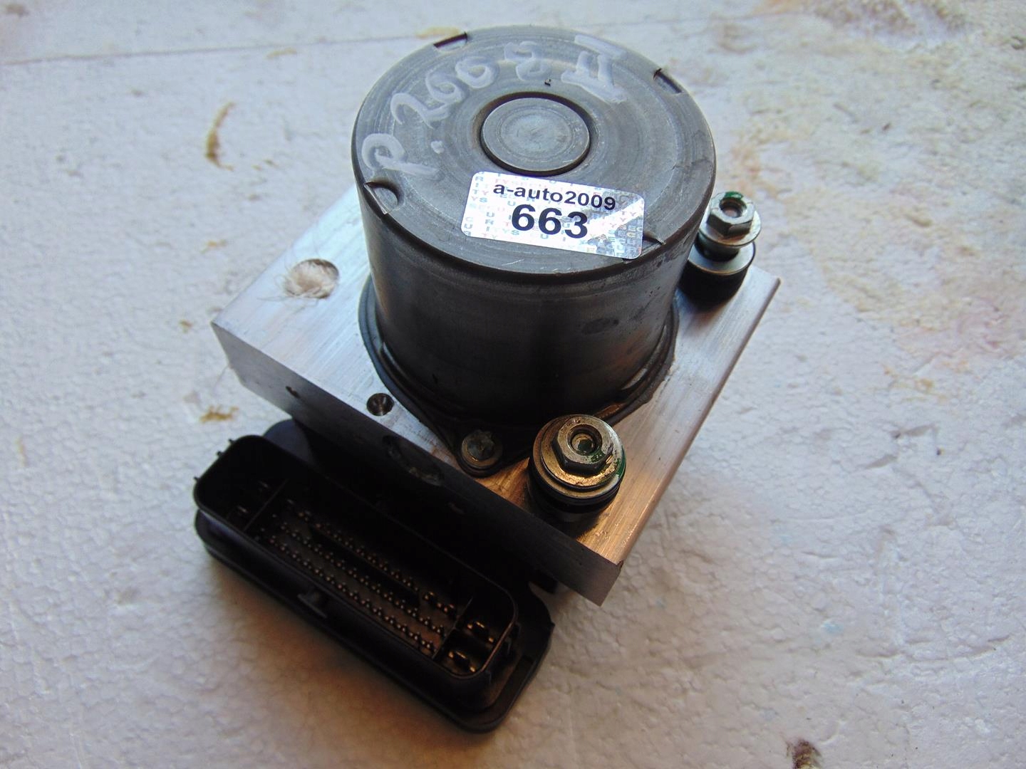 Насос ABS PEUGEOT e 2008 II GT 2019 - 9835171080