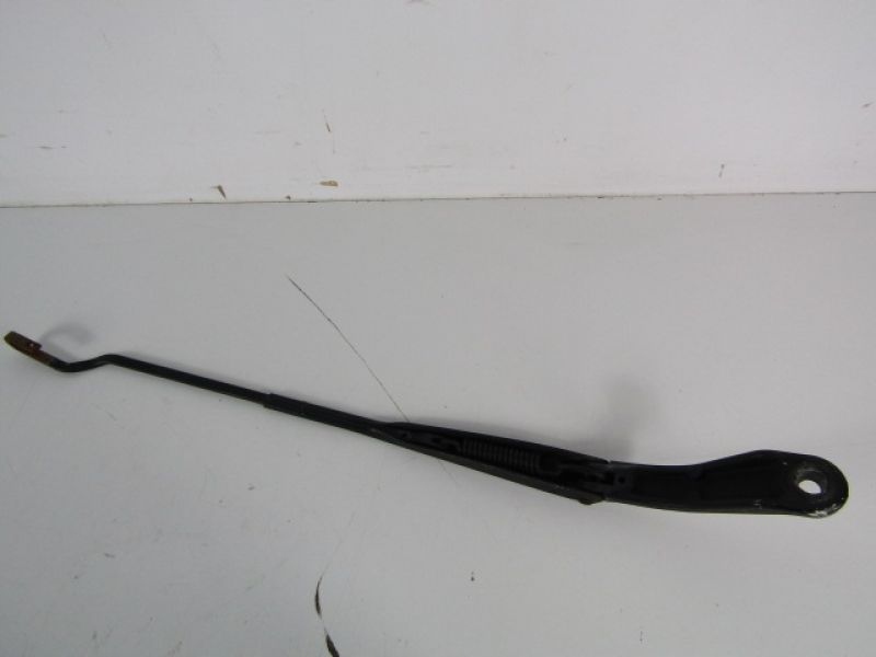 CIVIC 7 RAMIE WYCIERACZKI PRZOD LEWE 03 05 HB Part number AS12U 08368