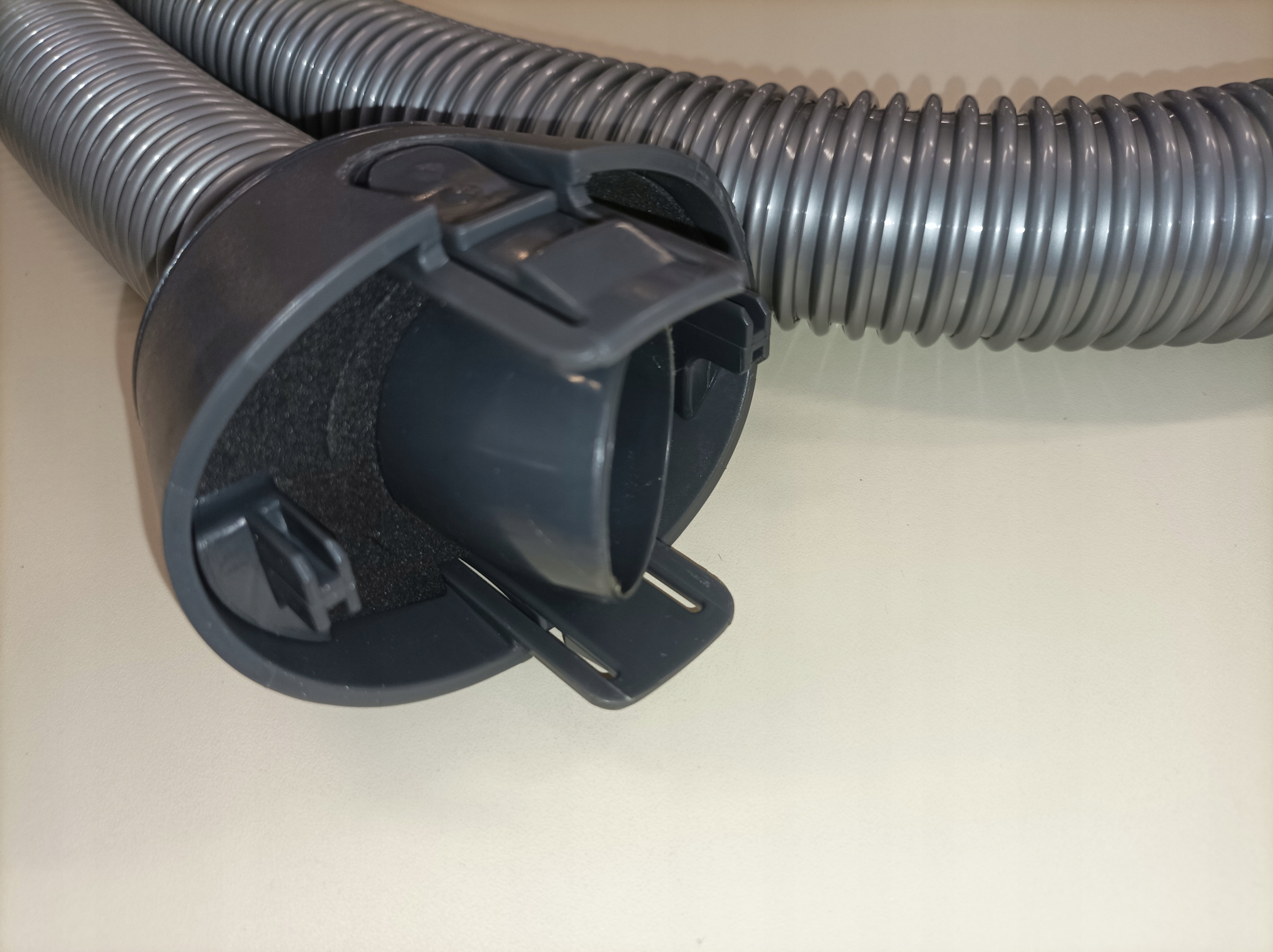 WĄŻ SSĄCY ODKURZACZA HOOVER XARION 35601621 Model XARION