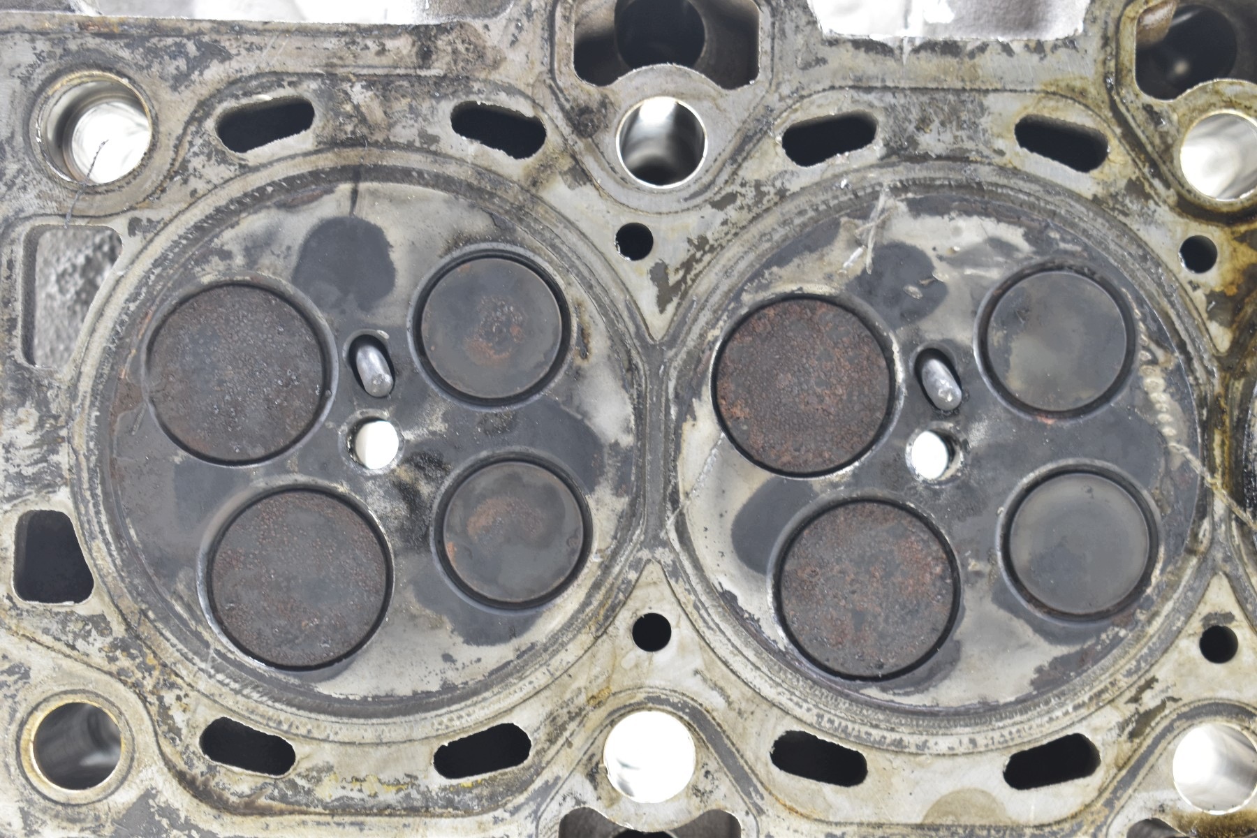 testata KIA CEED e RIO II CARENS III HYUNDAI I30 1.6 CRDI 22111-2A100