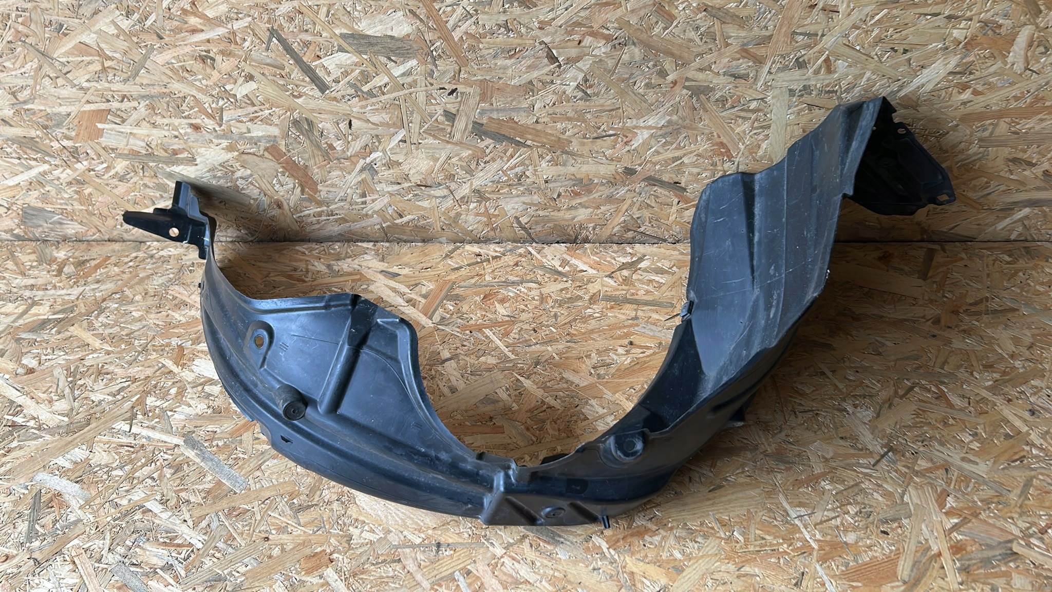 mudguard right right front front TOYOTA YARIS III 17-20
