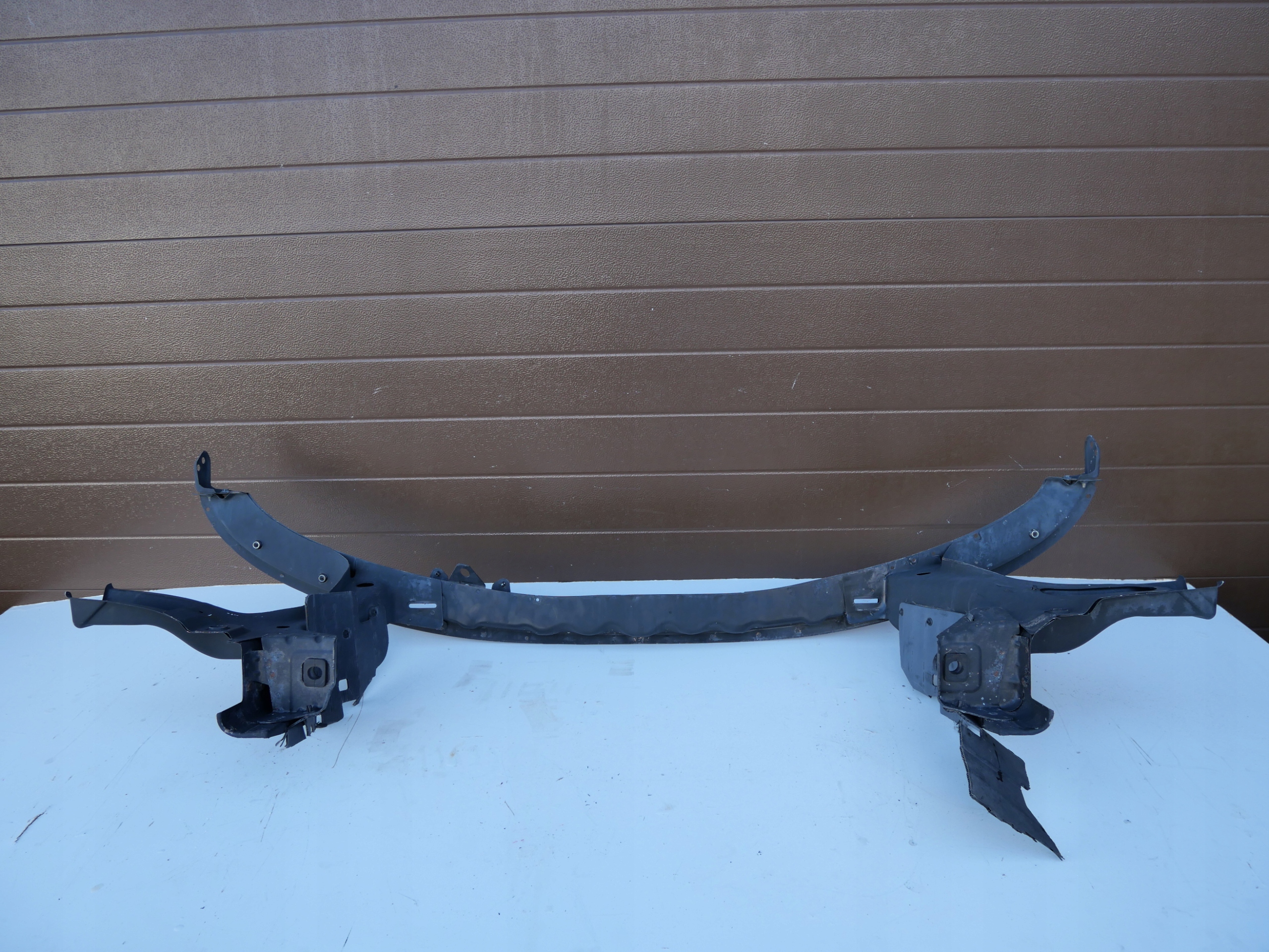 support panel for radiators pillar iron VW T5 7H0805598