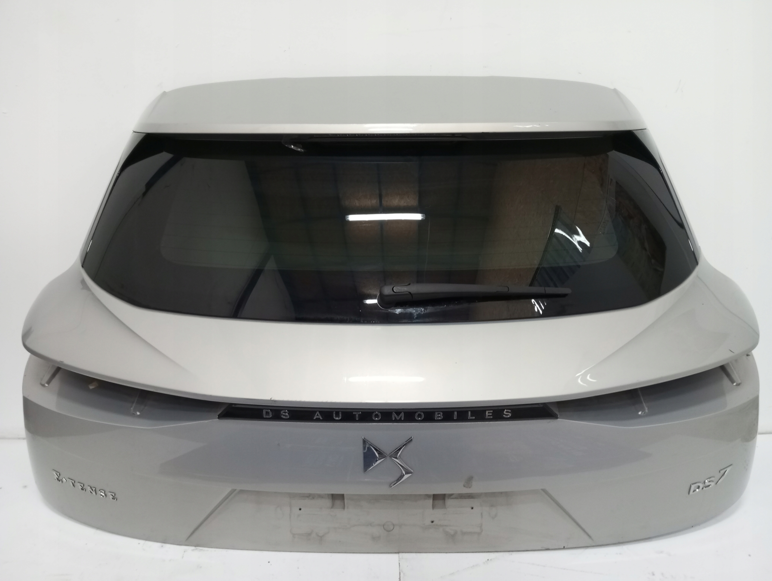 boot doors CITROEN DS7 LIFT 22R below KAMERE E-TENSE