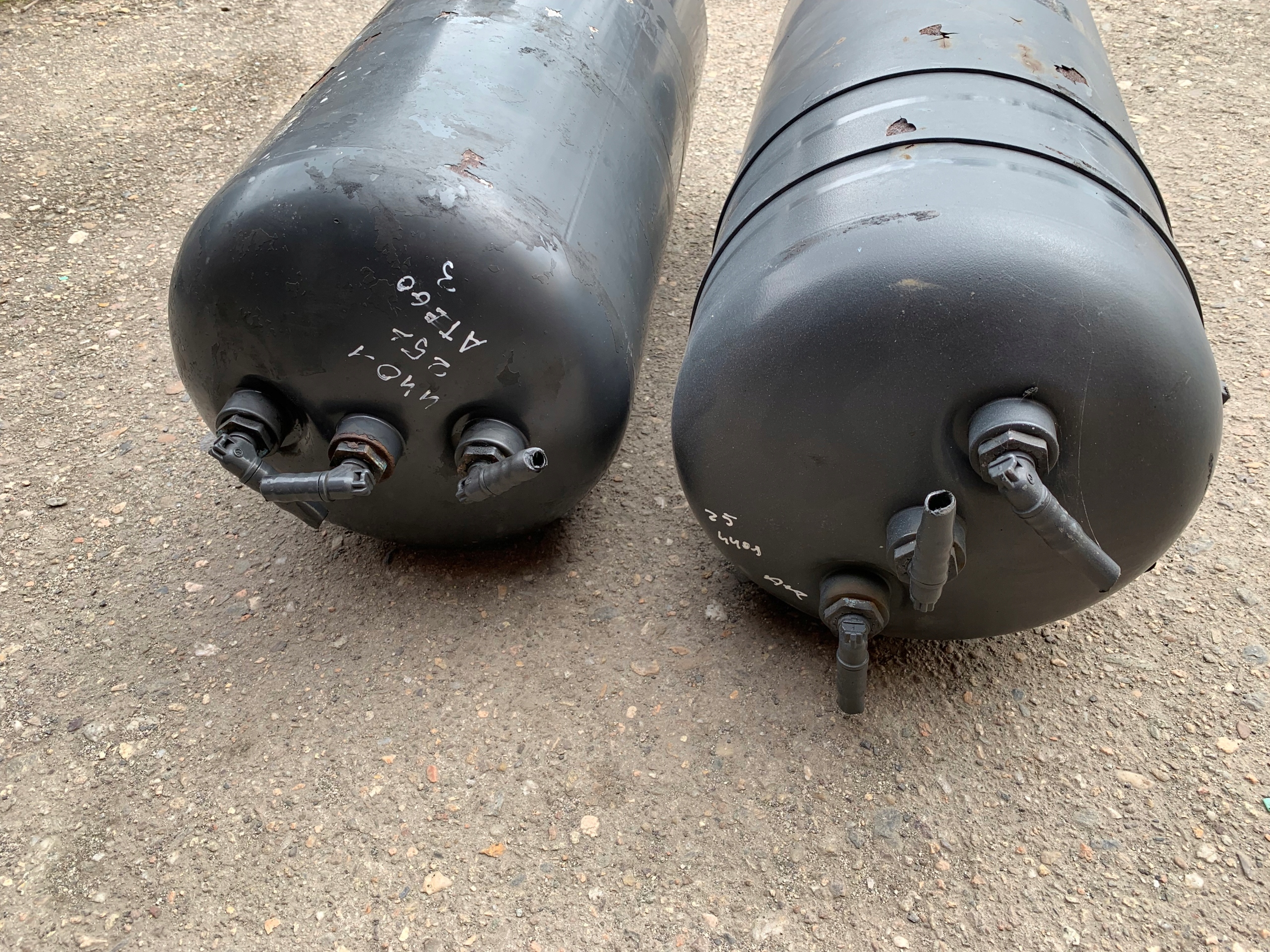 A006 432 - ВОЗДУШНЫЙ БАК 25L ATEGO III 3 818 AXOR EURO 6