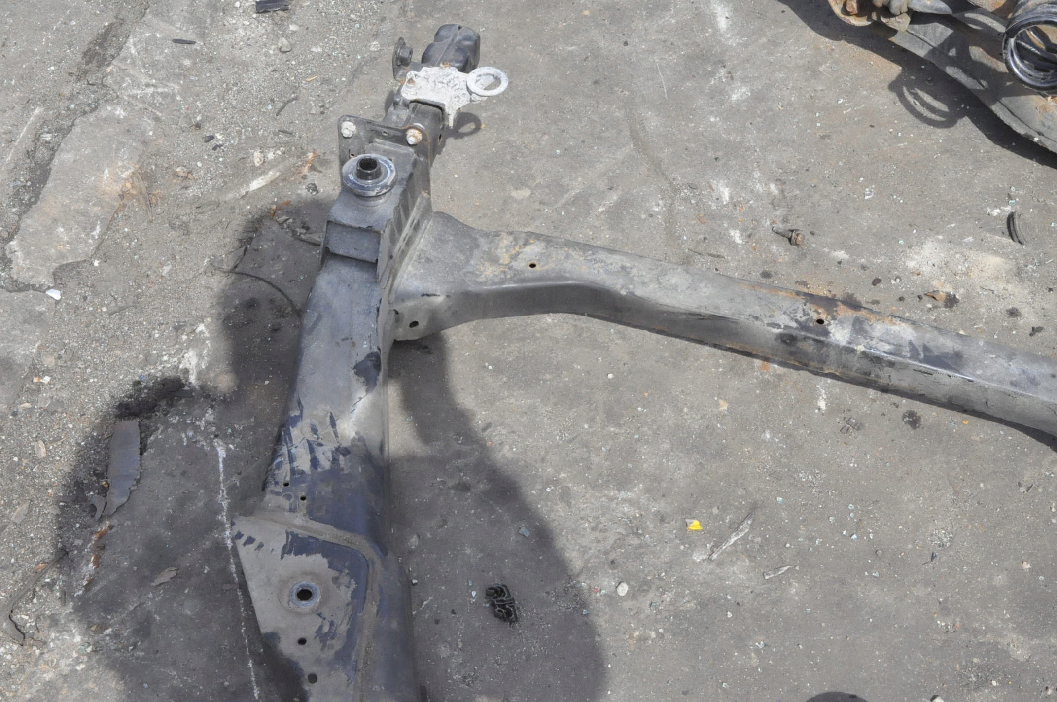 MERCEDES VITO W447 SANKI ZAWIESZENIA Producent części Mercedes