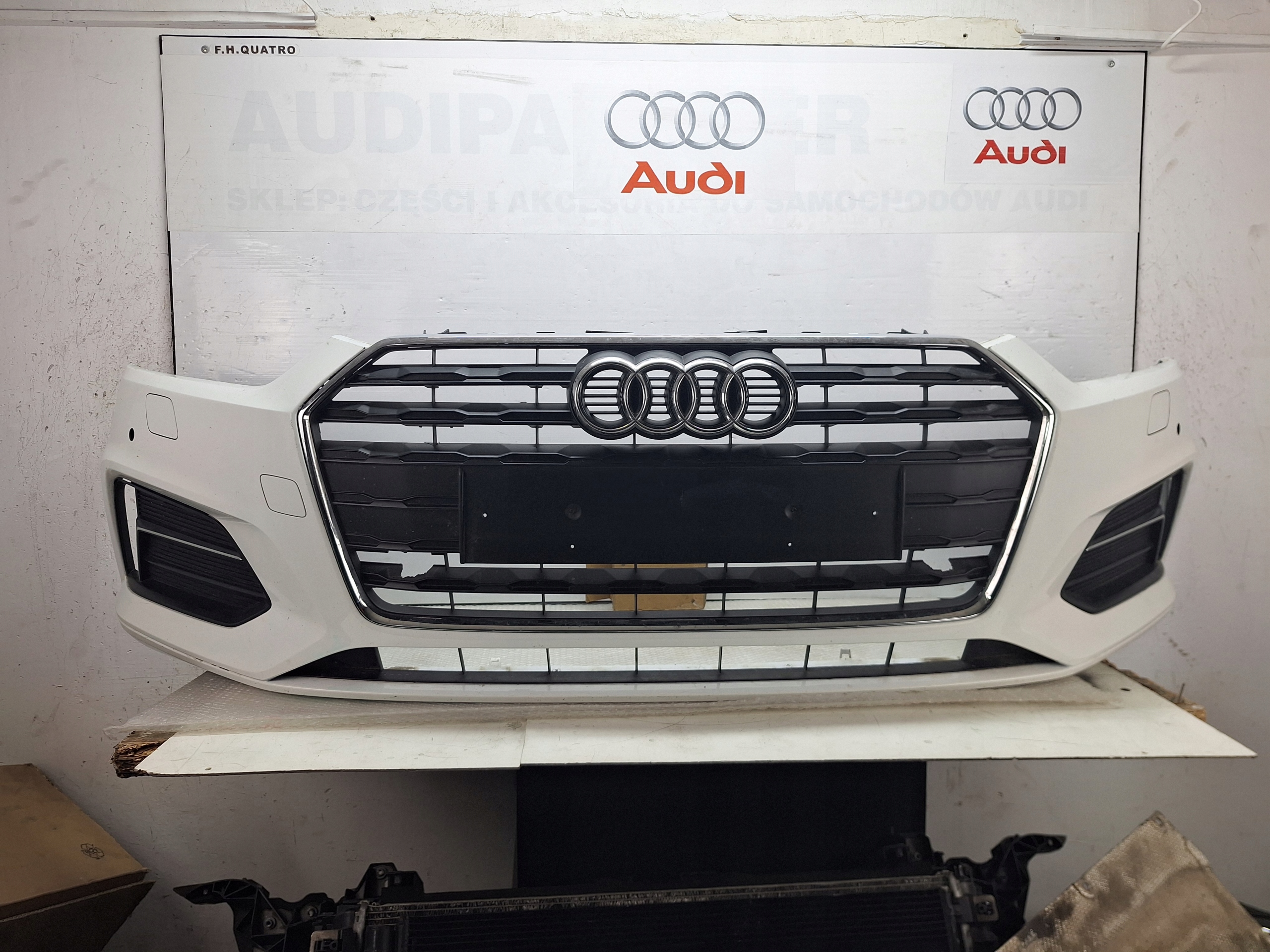 ZDERZAK AUDI A5 8W 8W6 B9 2017-2020 PRZED LIFTEM ORYGINAŁ OE ASO ZWYKŁY
