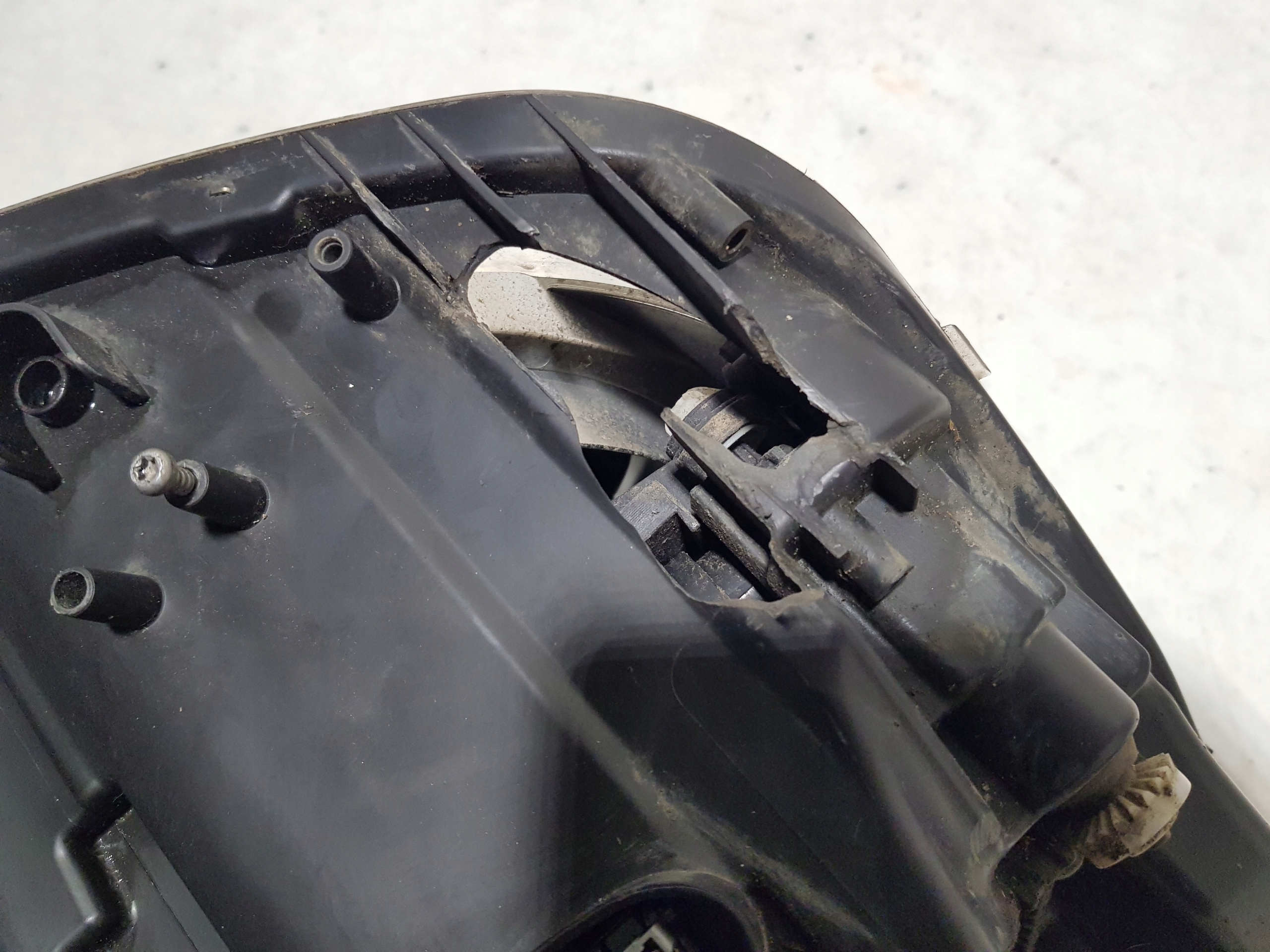light XENON BI-XENON left front MERCEDES W207 C207