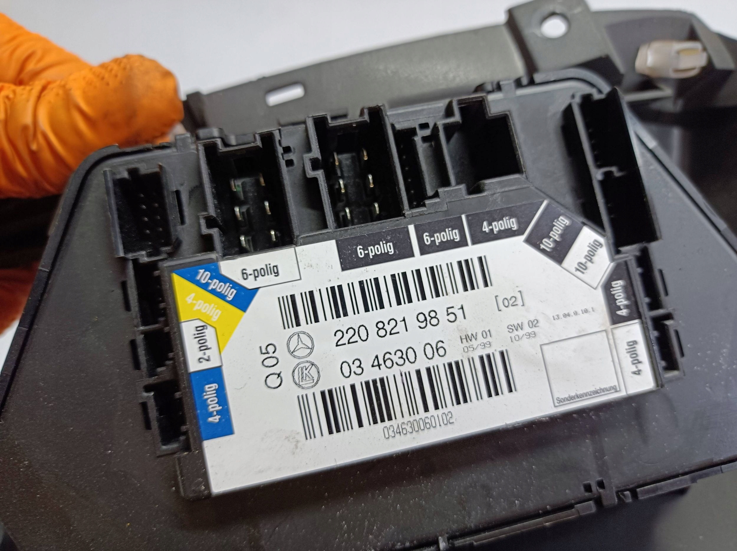 switch control seat Mercedes-Benz S W220 2208219851