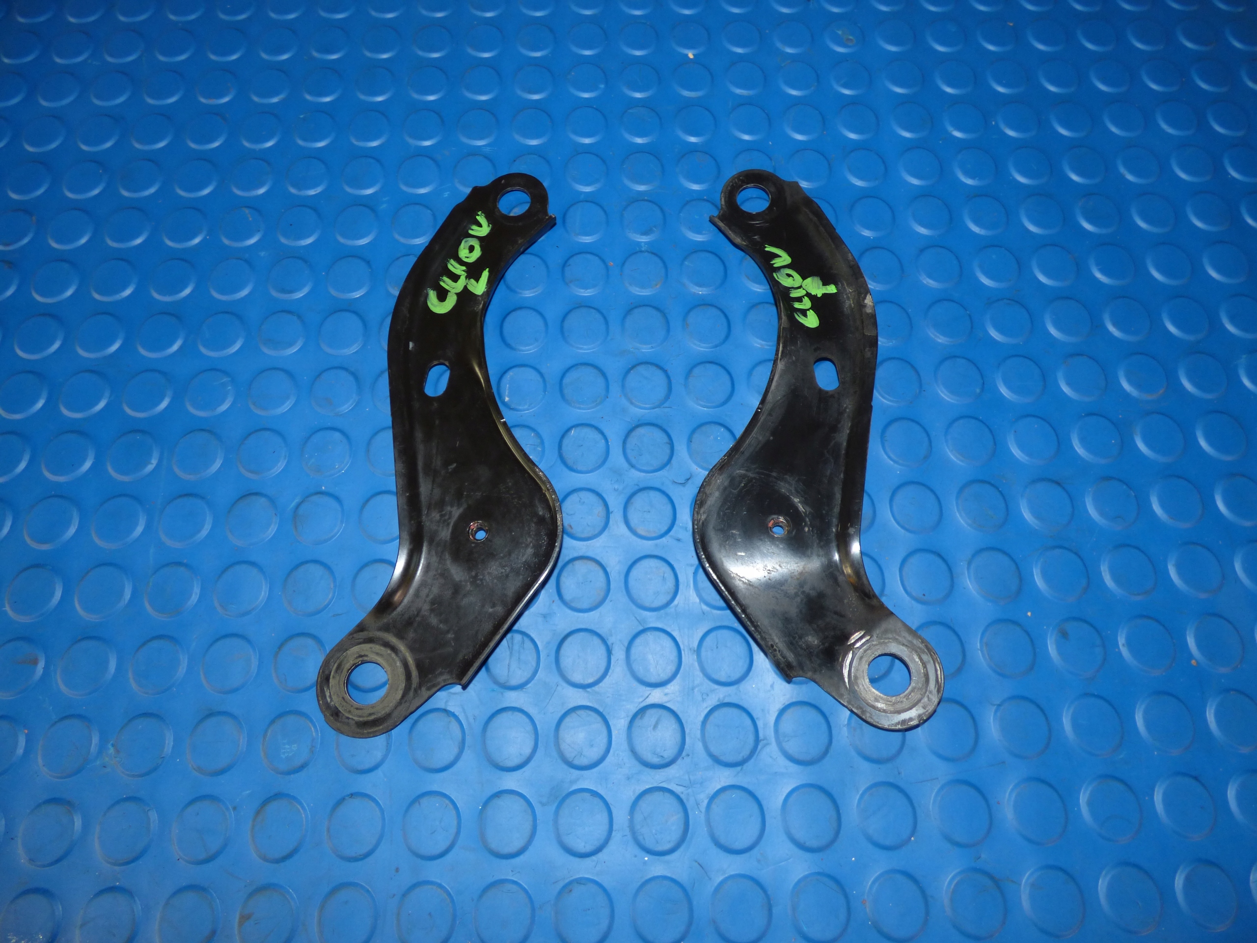 holder console wozka right left RENAULT CLIO V