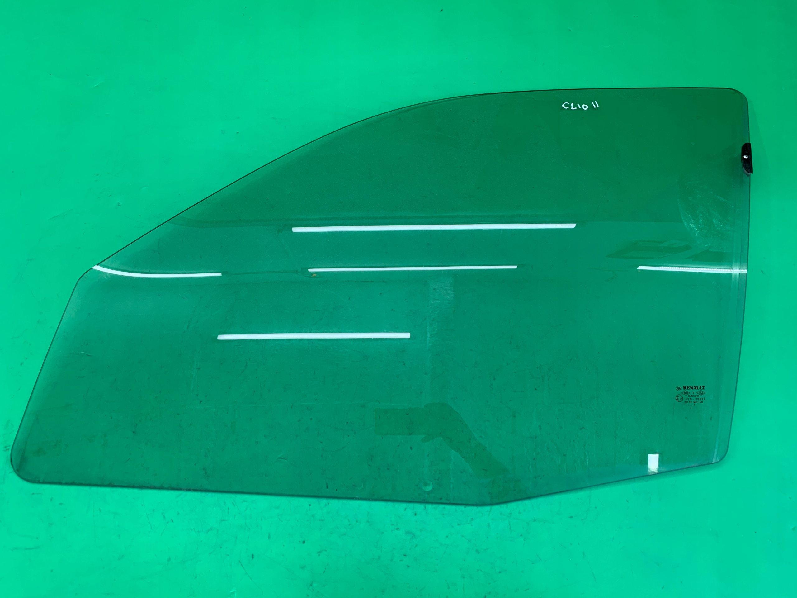 SZYBA BOCZNA DRZWI LEWA PRZEDNIA RENAULT CLIO II 2 LIFT 01-05 5 DRZWI