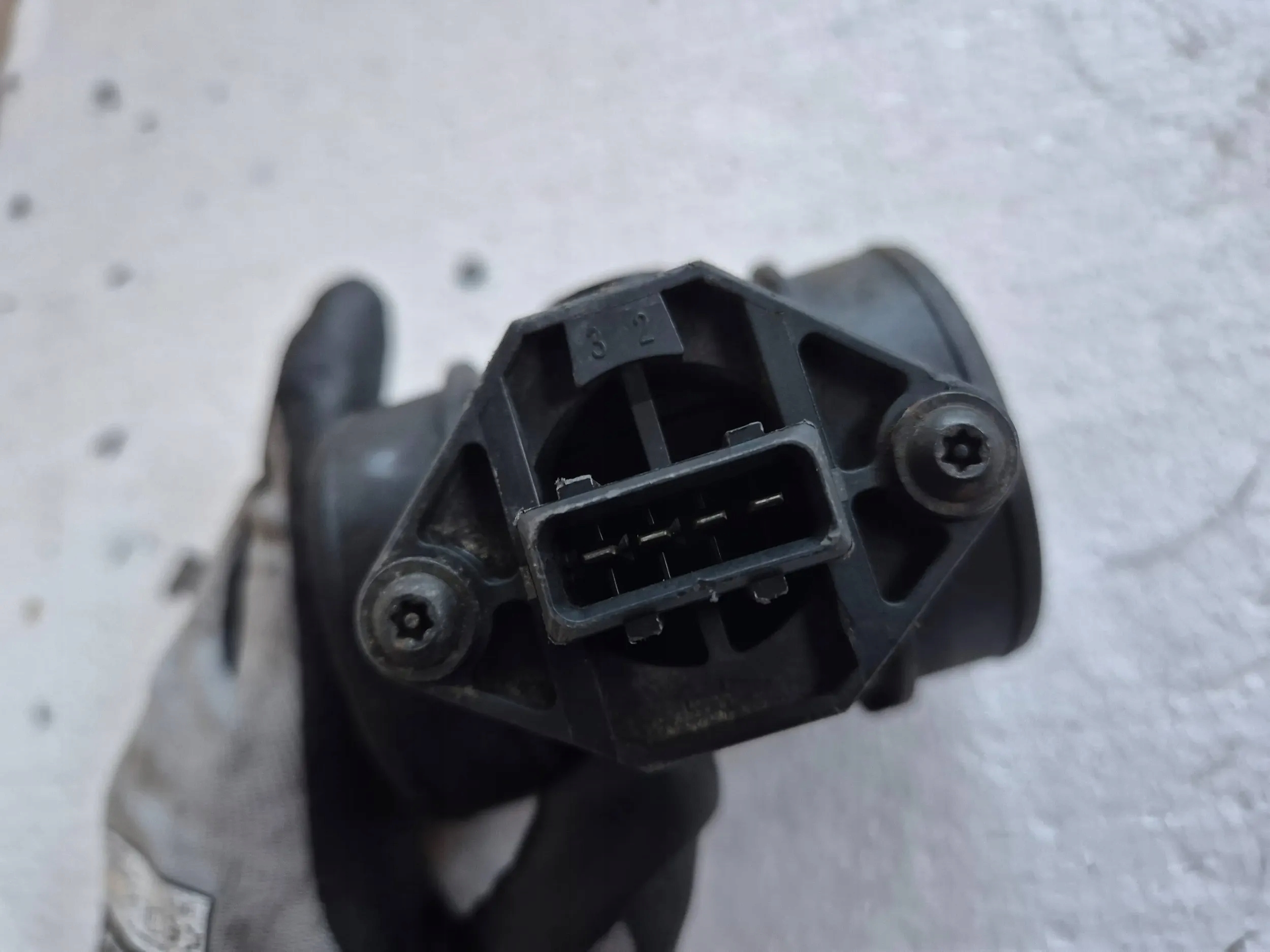 flow meter BOSCH 0280217111 Alfa Romeo 145 146 1.6