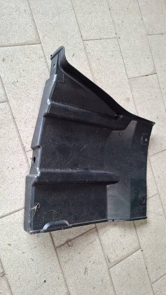 cover chassis side front side left Mazda 2 Yaris IV 51442K0050