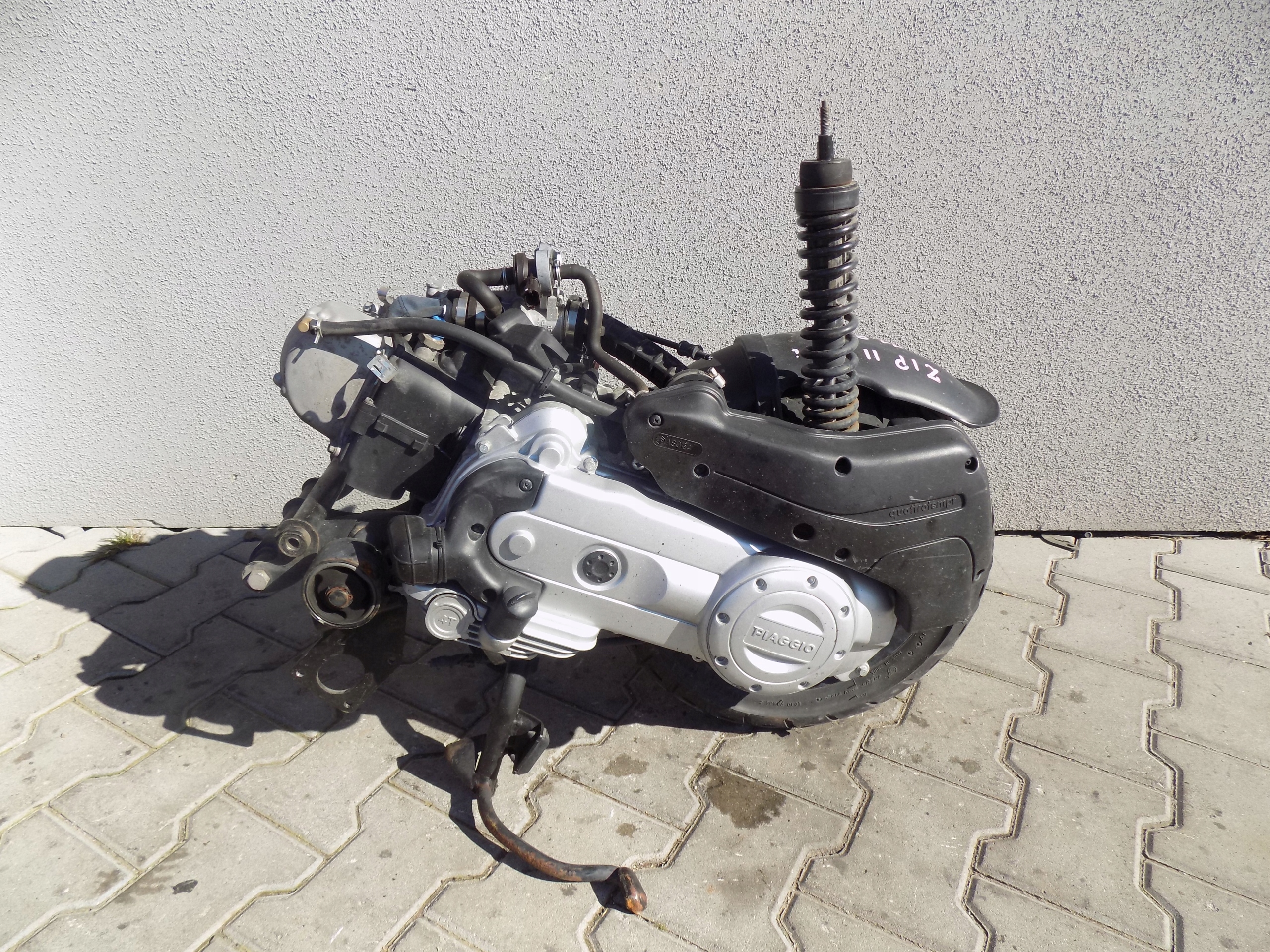 PIAGGIO ZIP 50 4T SILNIK