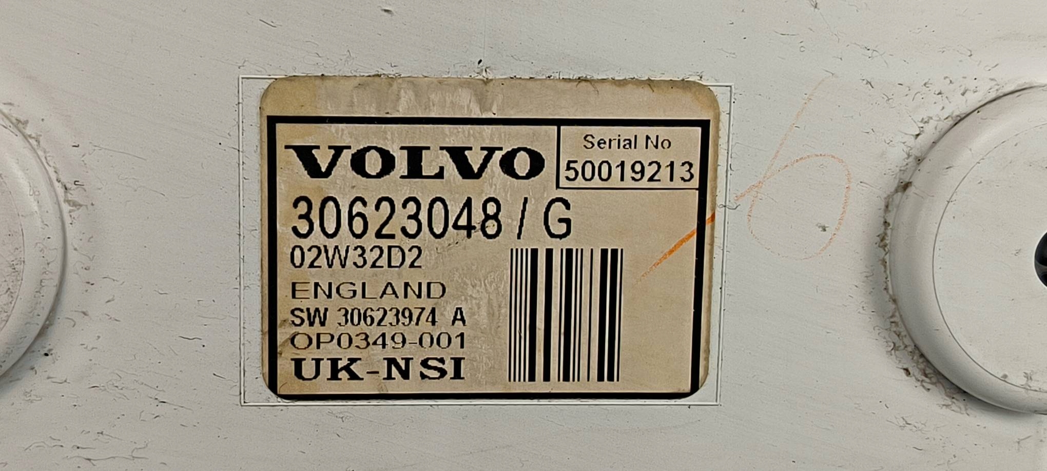 dials clock EU 30623048G VOLVO V40