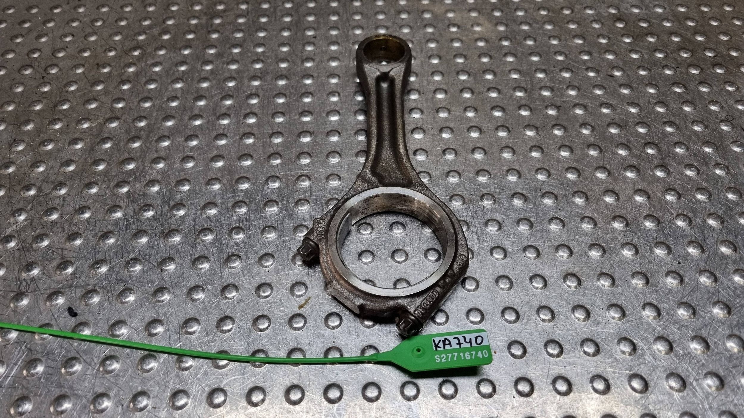 ojnice 059AA VW TOUAREG 7L A5 8T A6 C6 Q7 4L 3.0 TDI ASB BMK
