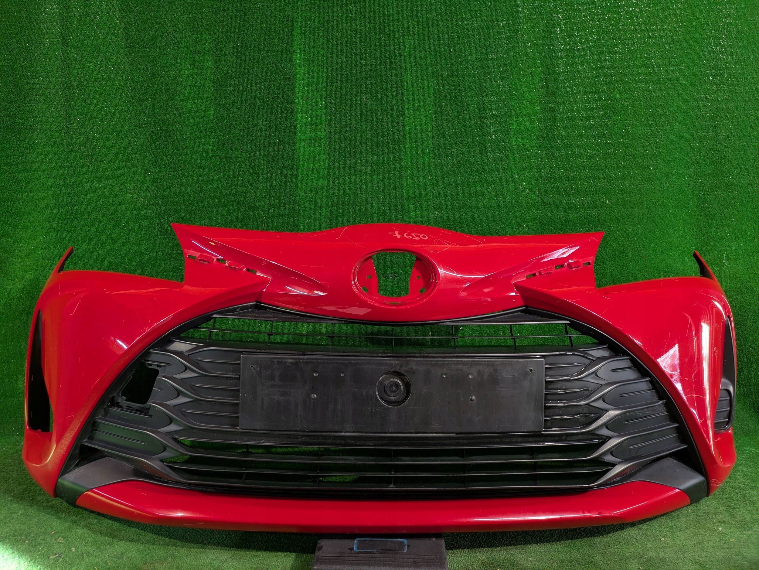 front bumper front TOYOTA YARIS III LIFT 17- NR.7650