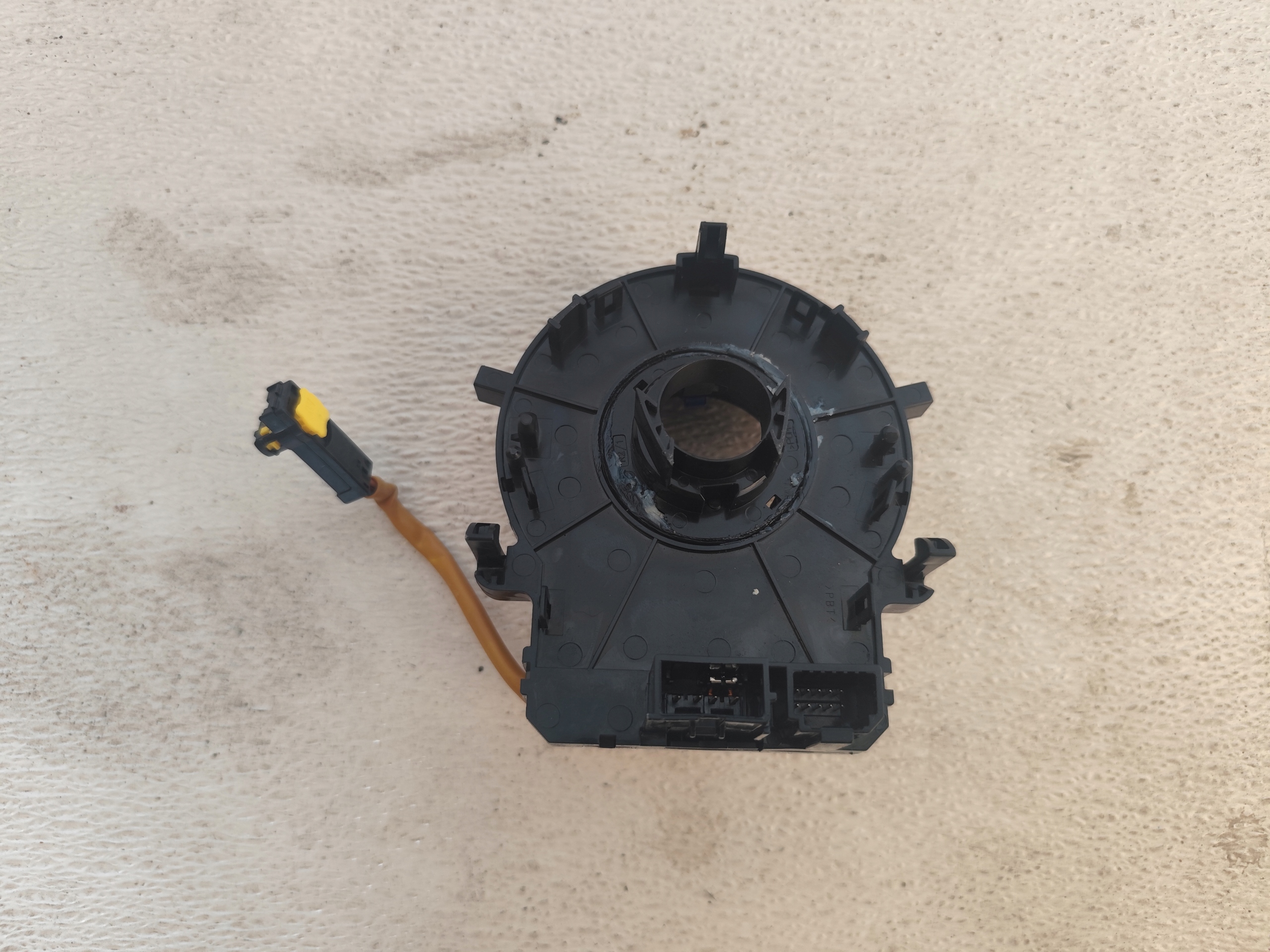 HYUNDAI IX20 2018 ZWIJAK ring below steering wheel, 10PINOW MULTIFUNKCJA